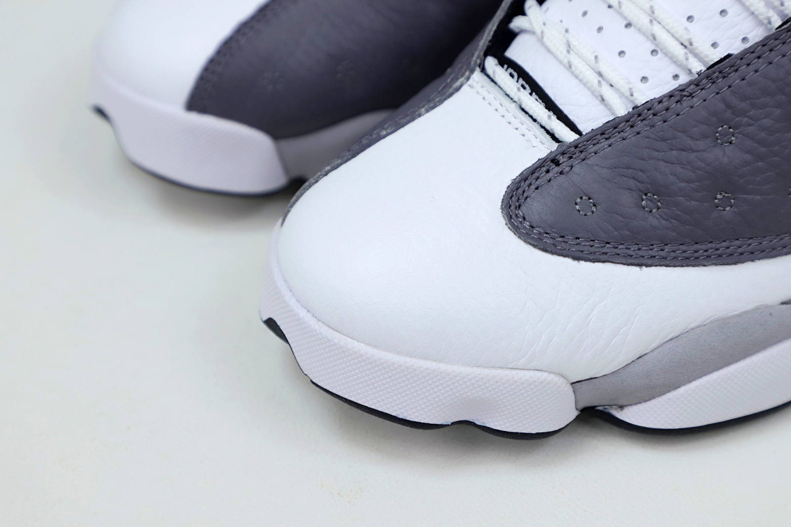 AIR JORDAN 13 RETRO 'ATMOSPHERE GREY' -414571-016 - finekick.vip