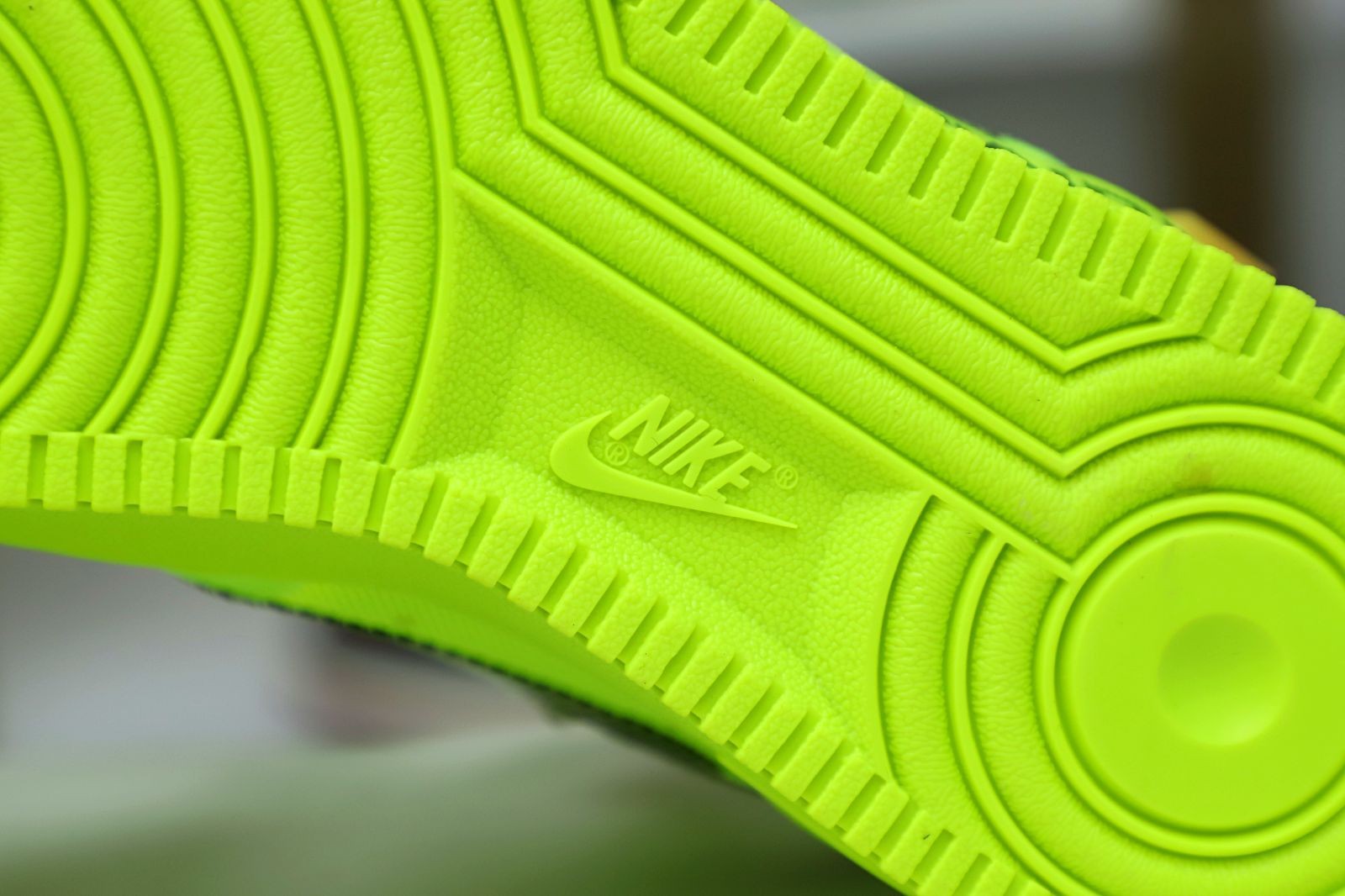 OFF-WHITE X AIR FORCE 1 LOW 'VOLT' - finekick.vip