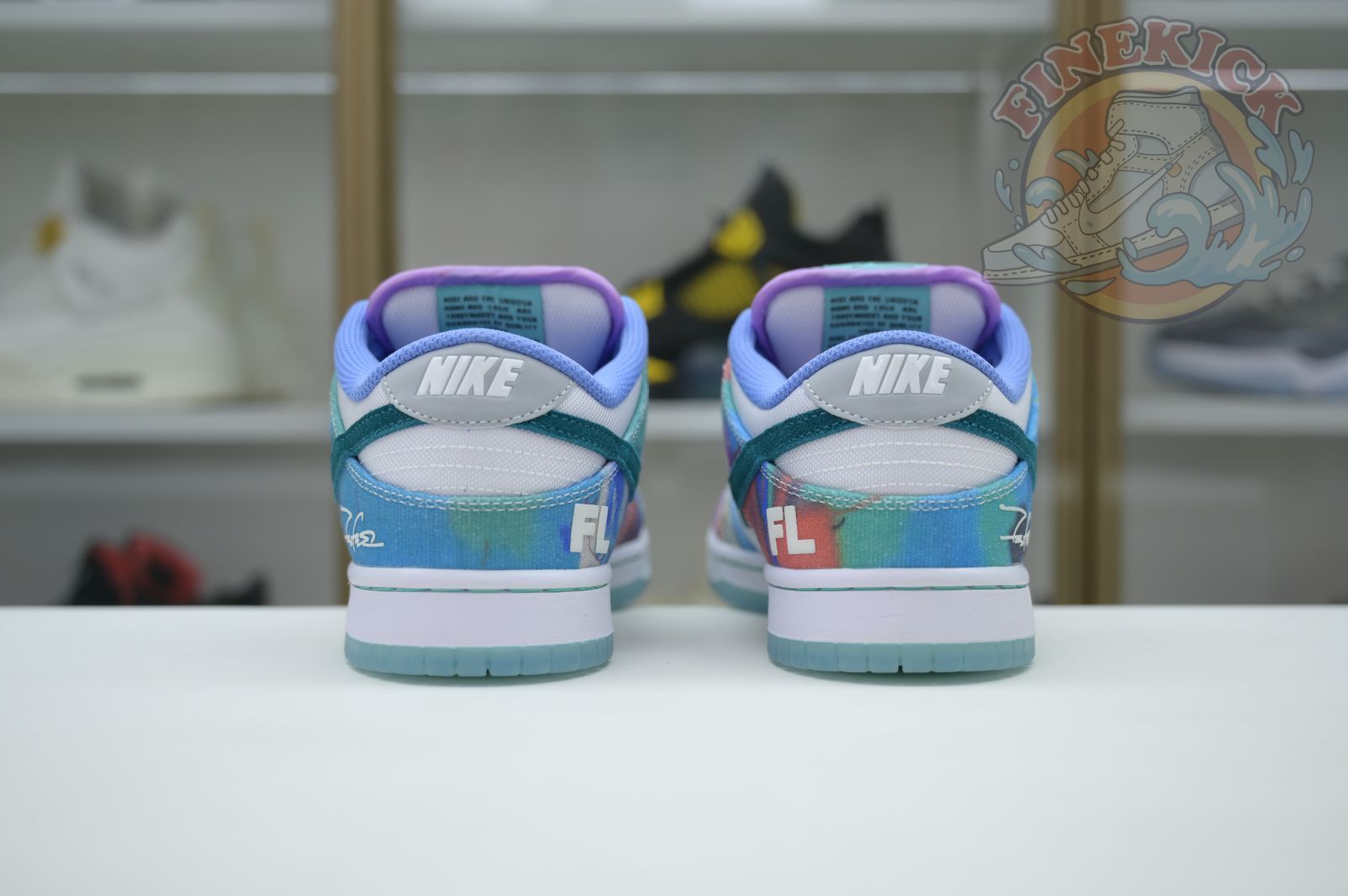Futura Laboratories x Nike Dunk SB - finekick.vip