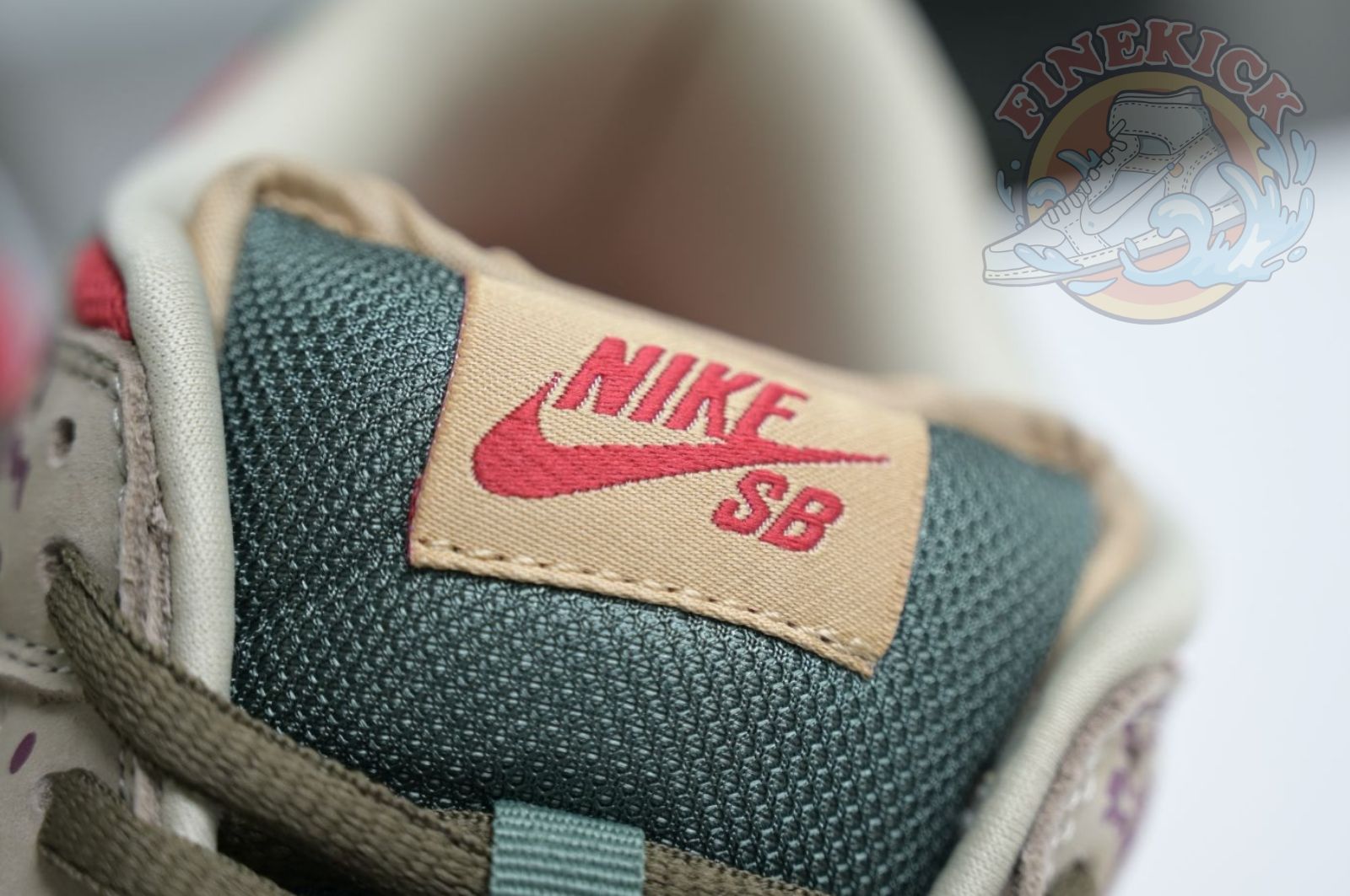 Nike Dunk SB Low Freddy Krueger - finekick.vip
