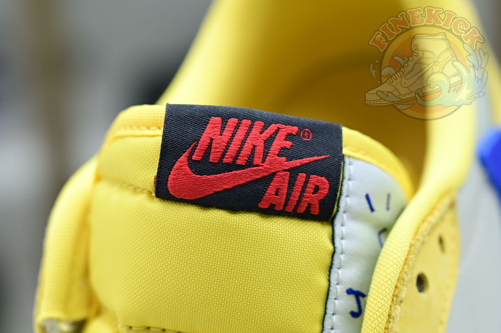 Travis Scott x Air Jordan 1Low Canary - finekick.vip