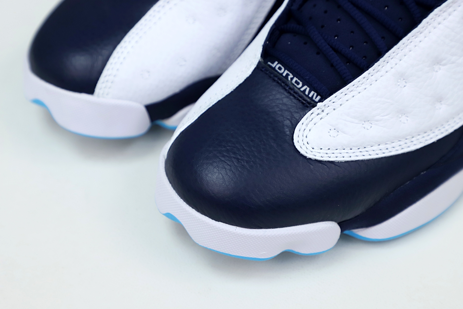 AIR JORDAN 13 RETRO WHITE OBSIDIAN POWDER BLUE 414571-144 - finekick.vip