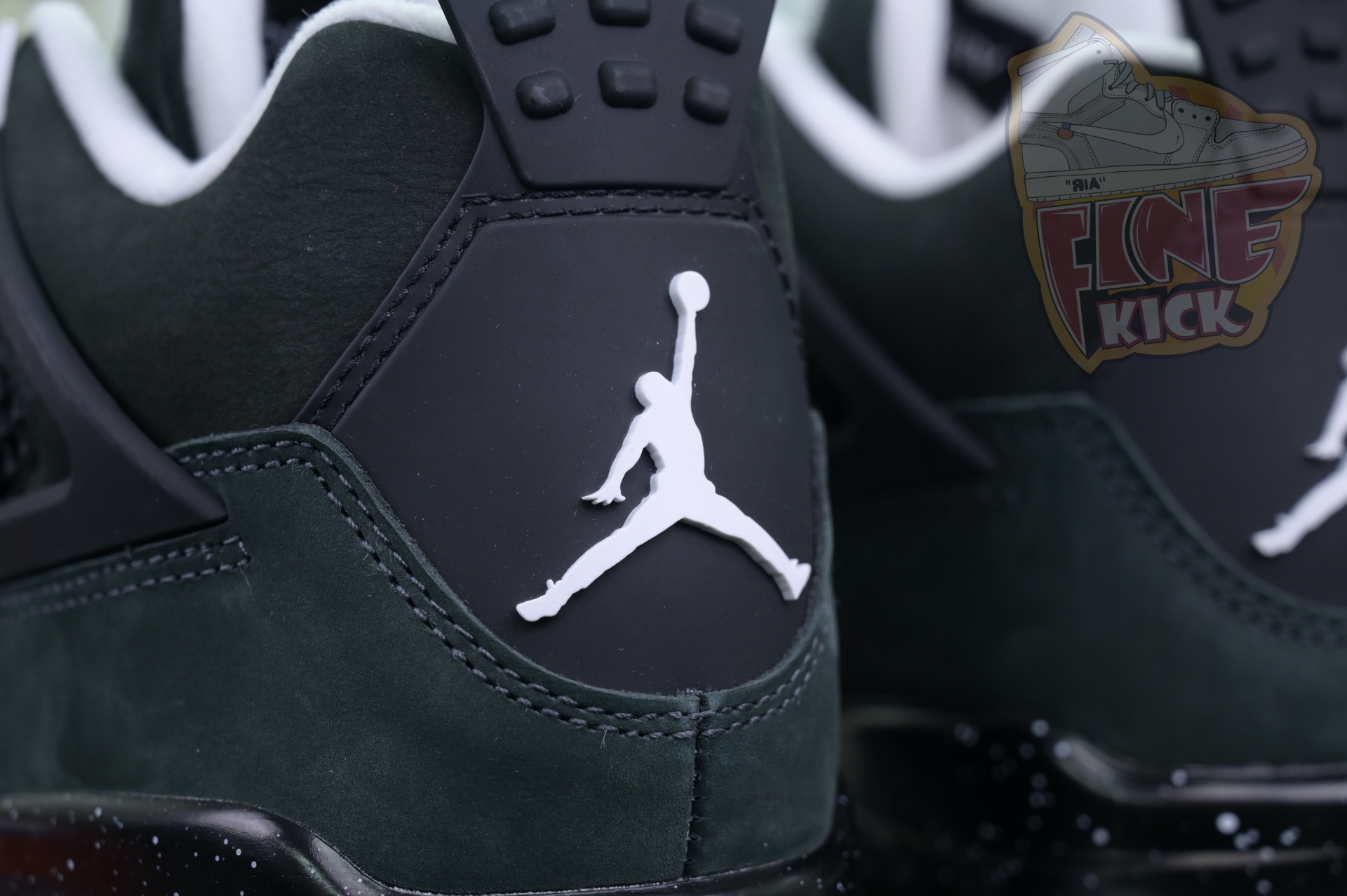 Air Jordan 4
