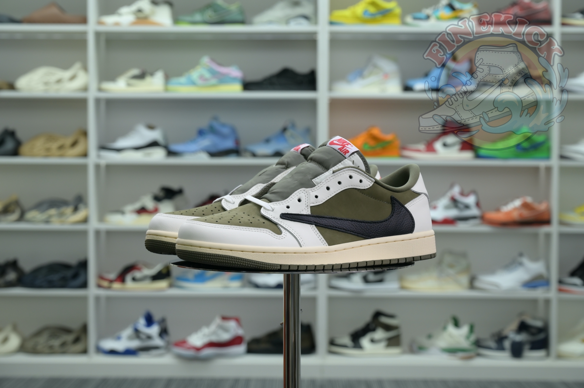 Travis Scott x Air Jordan 1 Low OG “Medium Olive” - finekick.vip