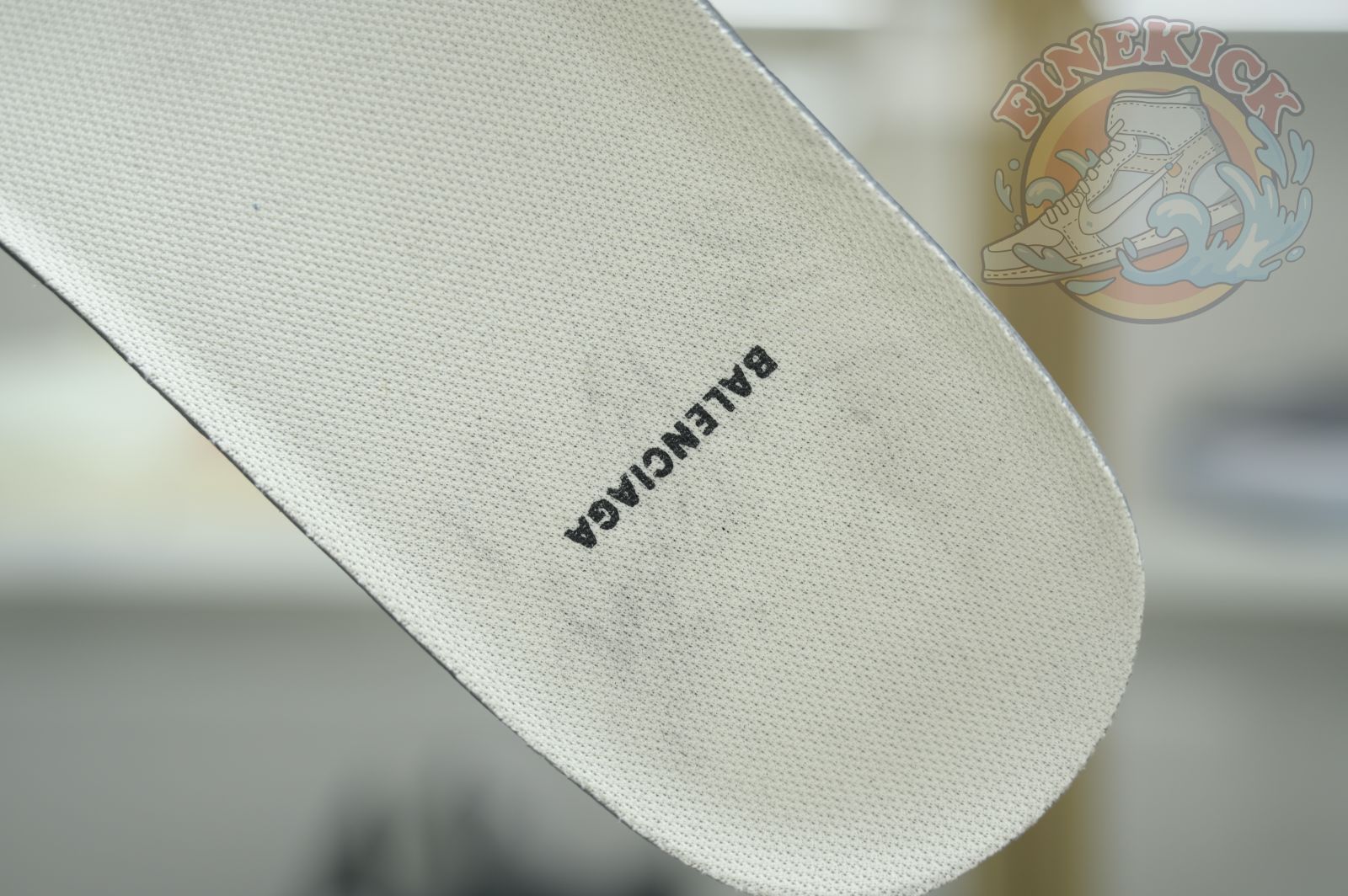 Balenciaga 3XL - finekick.vip