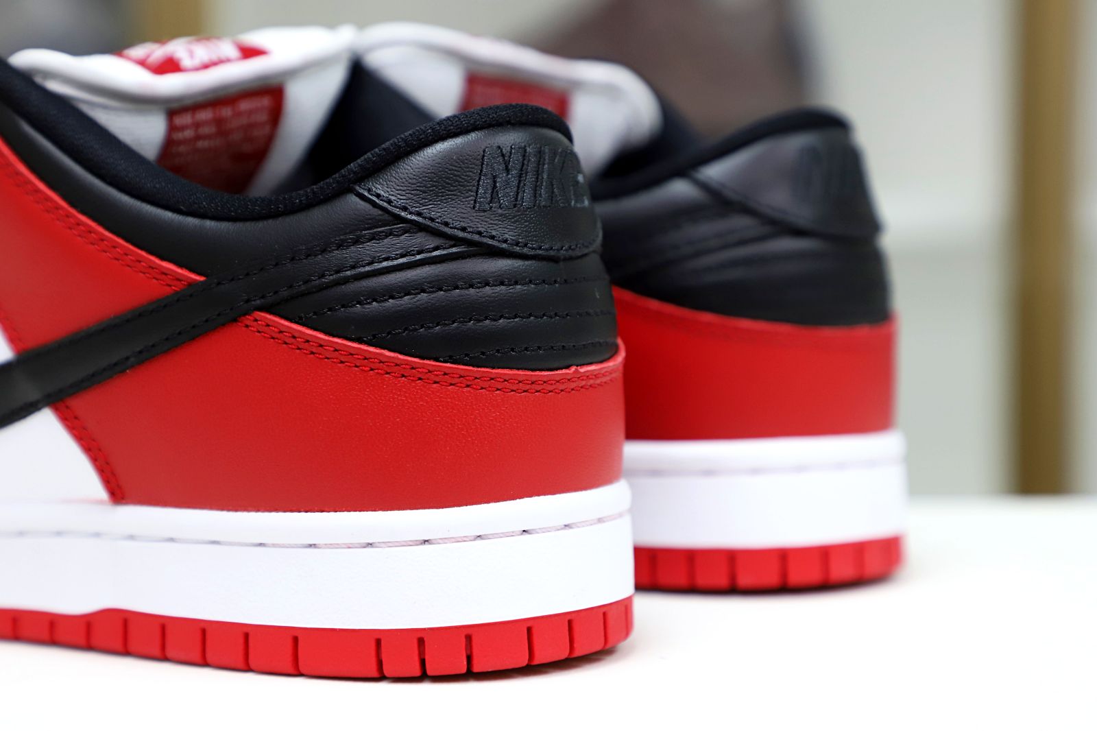 NIKE SB DUNK LOW “CHICAGO” - finekick.vip
