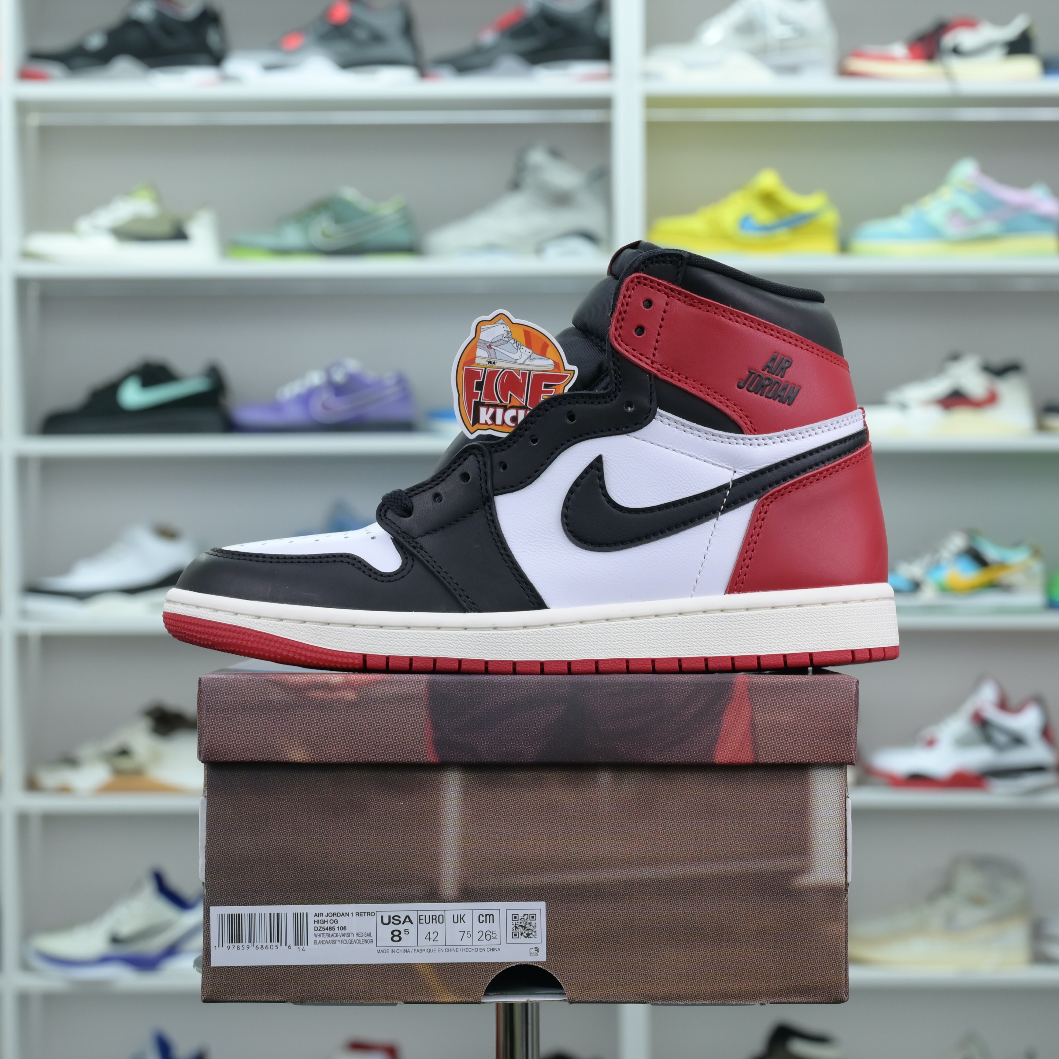 Air Jordan 1High OG“Black Toe Reimagined” - finekick.vip