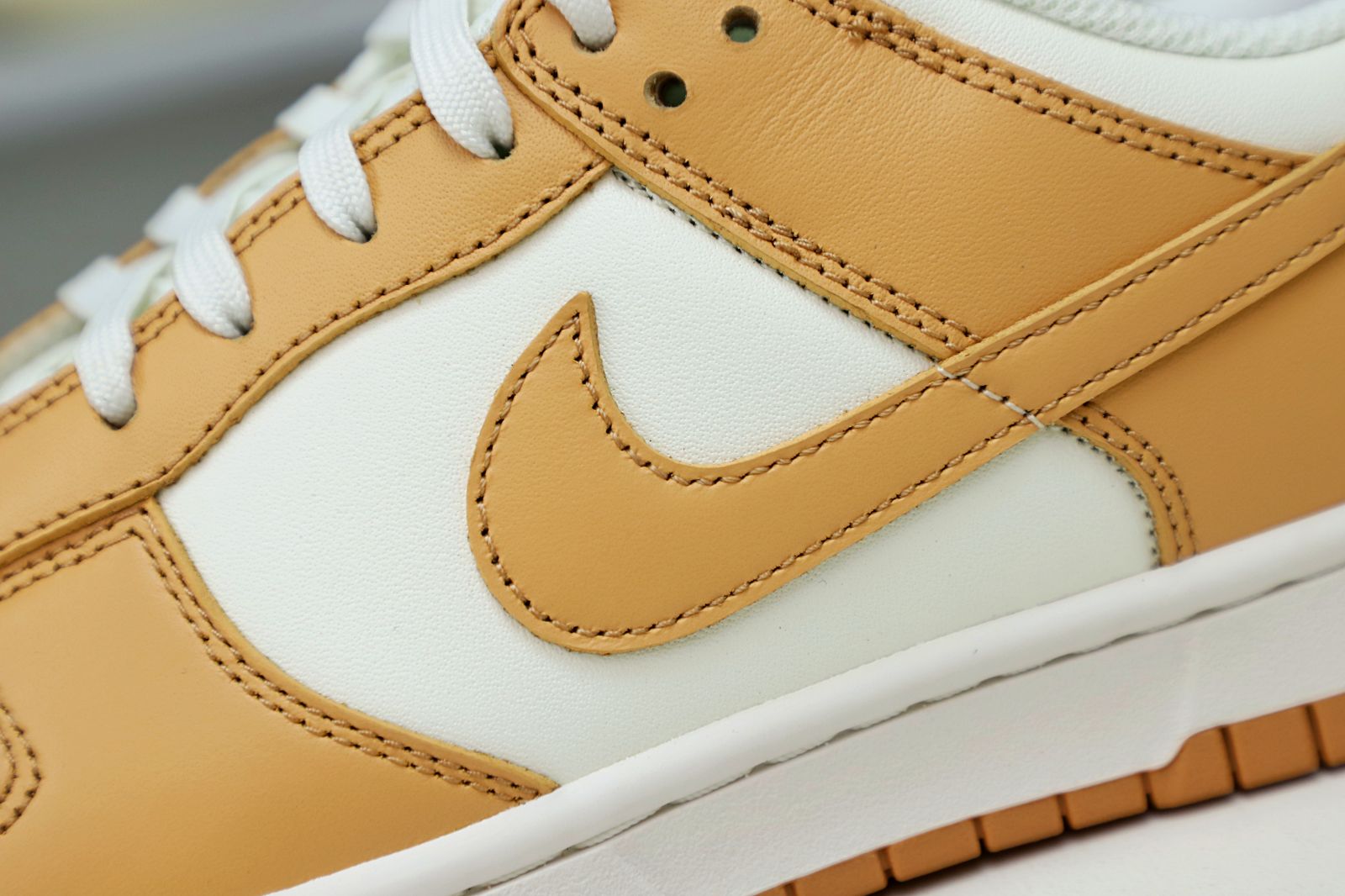 WMNS DUNK LOW 'HARVEST MOON' - finekick.vip