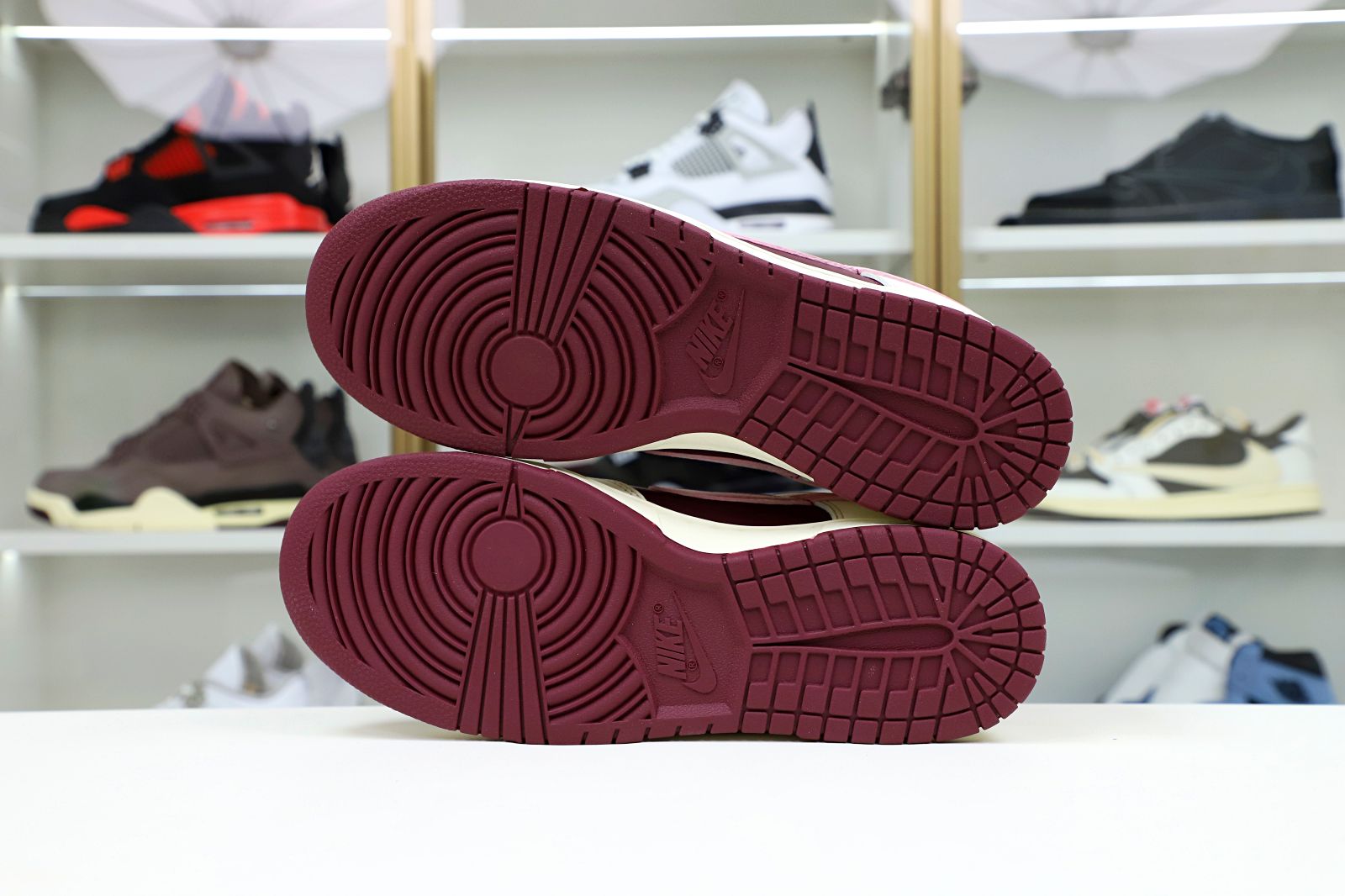 NIKE DUNK LOW VALENTINE DAY - finekick.vip
