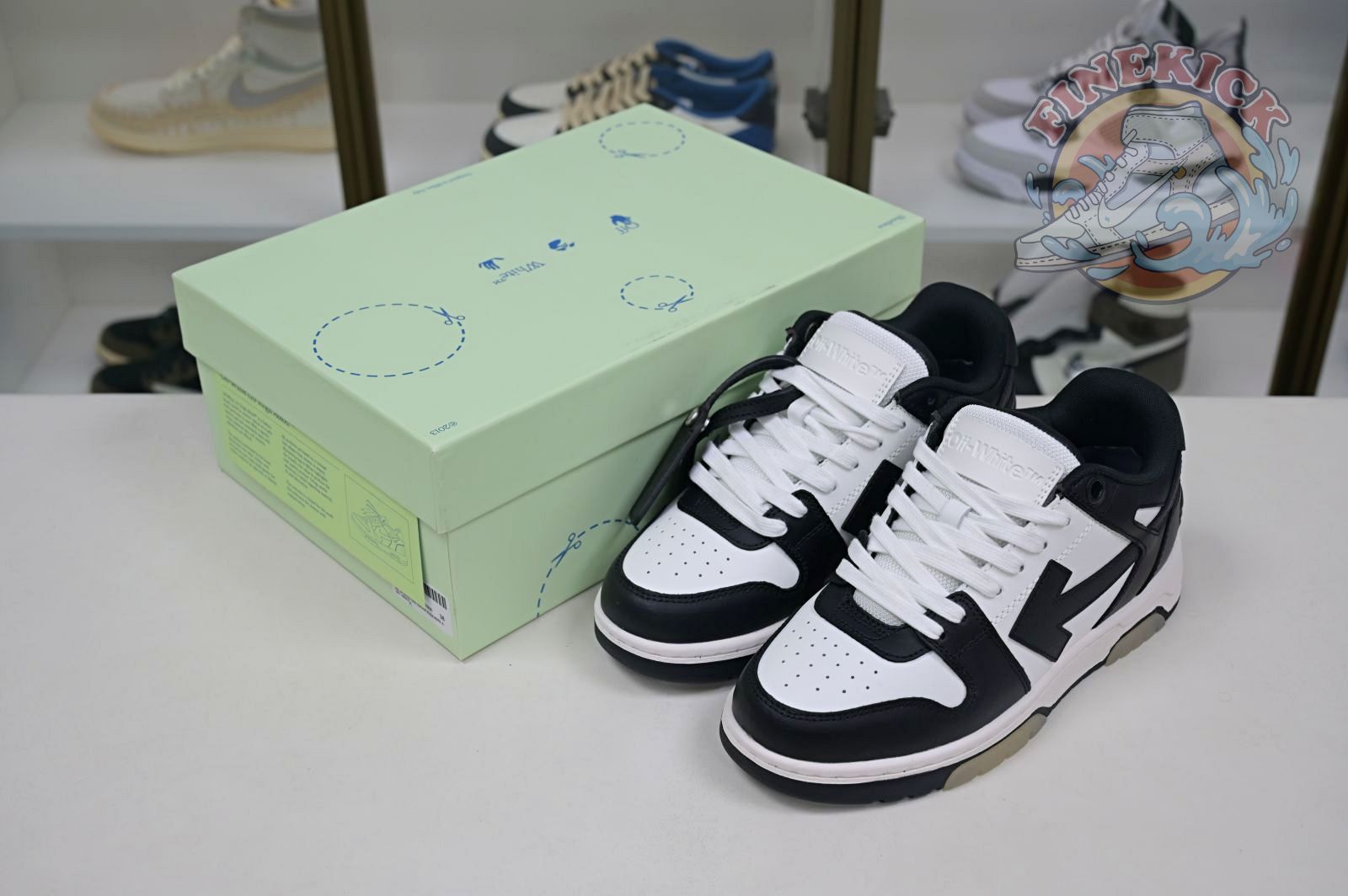 OFF-WHITE Ous Of Office - finekick.vip