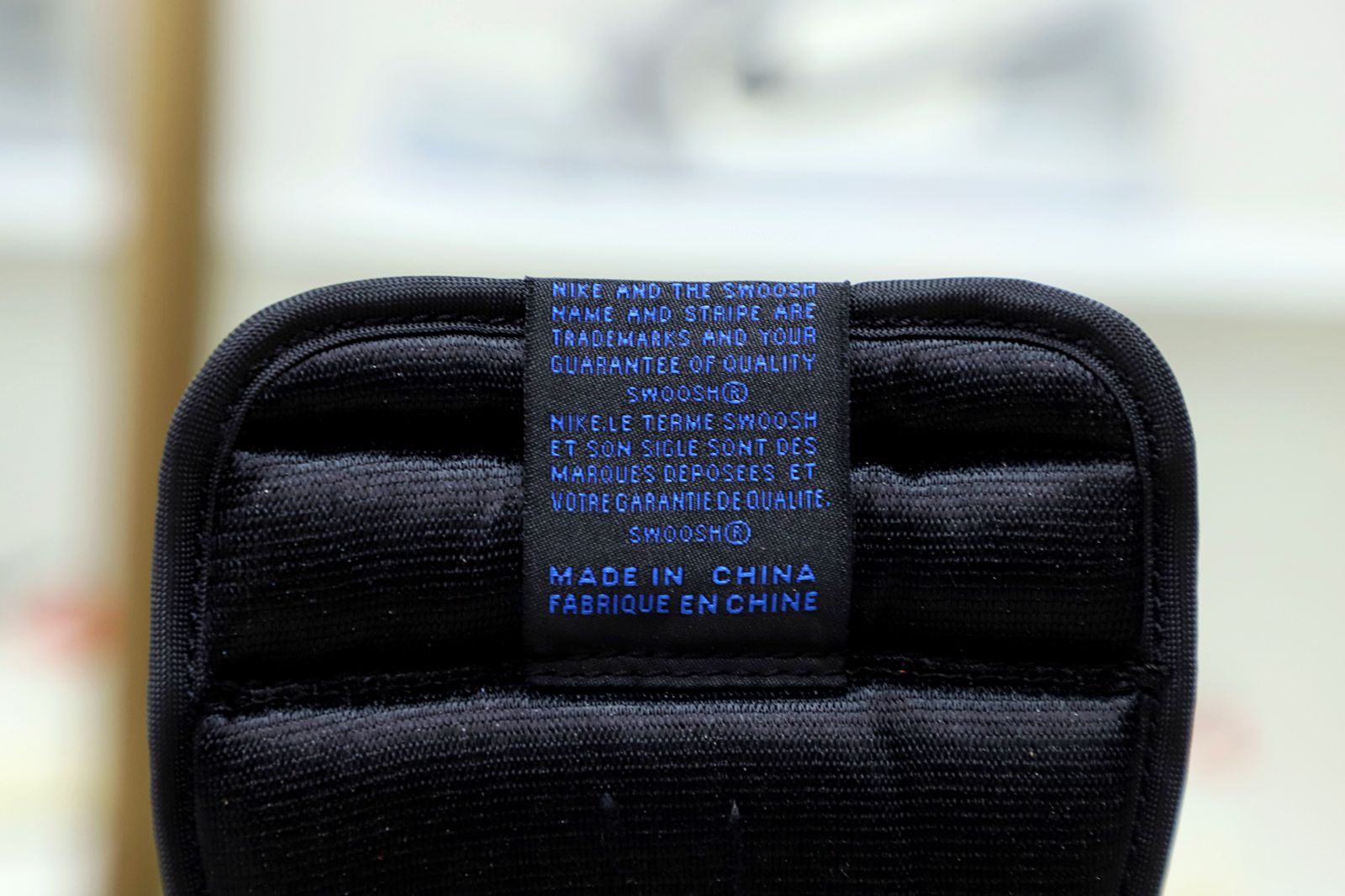 FRAGMENT DESIGN X AIR JORDAN 1 RETRO HIGH - finekick.vip