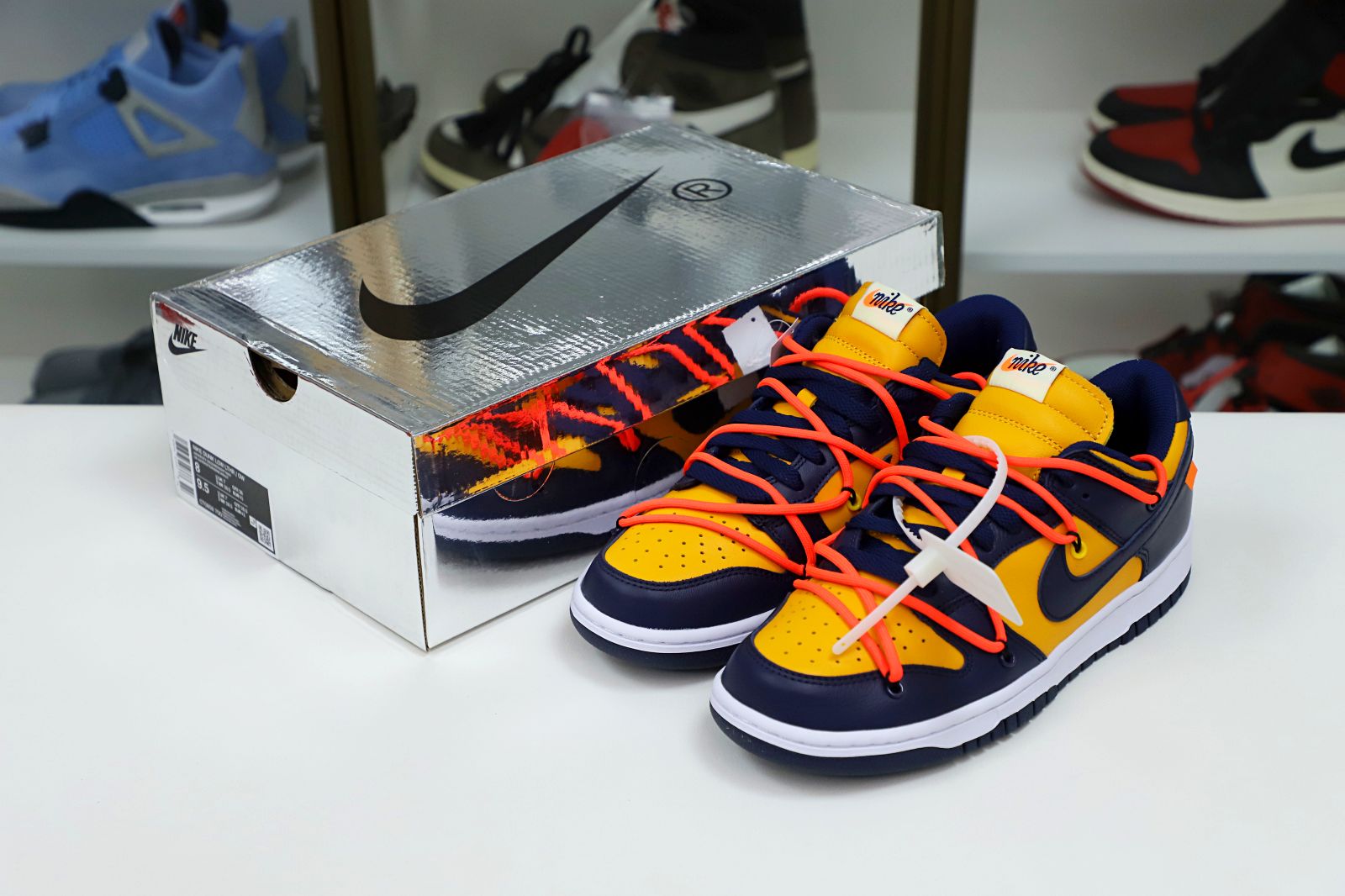 OFF-WHITE X DUNK LOW 'UNIVERSITY GOLD' - finekick.vip