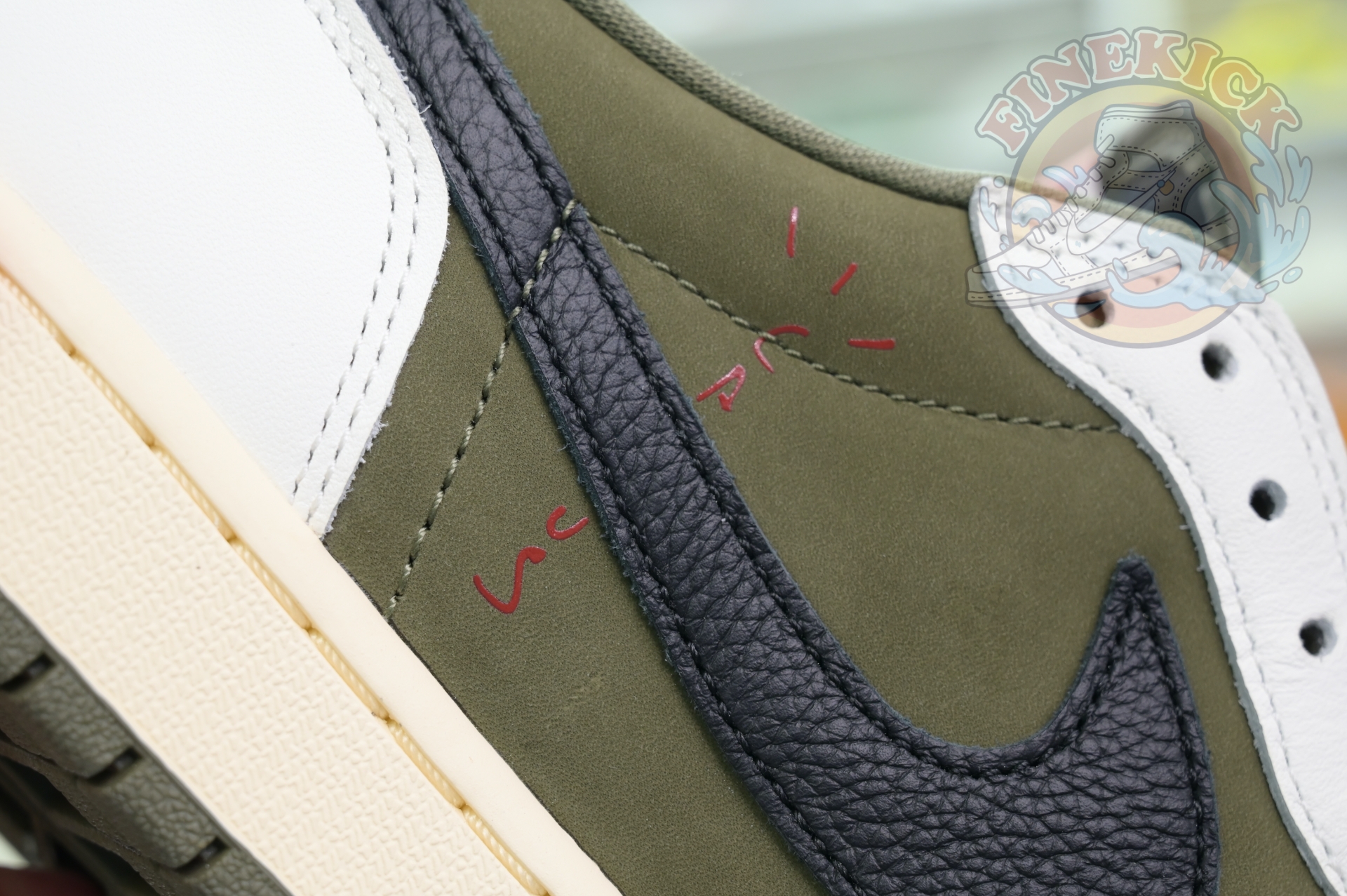 Travis Scott x Air Jordan 1 Low OG “Medium Olive” - finekick.vip