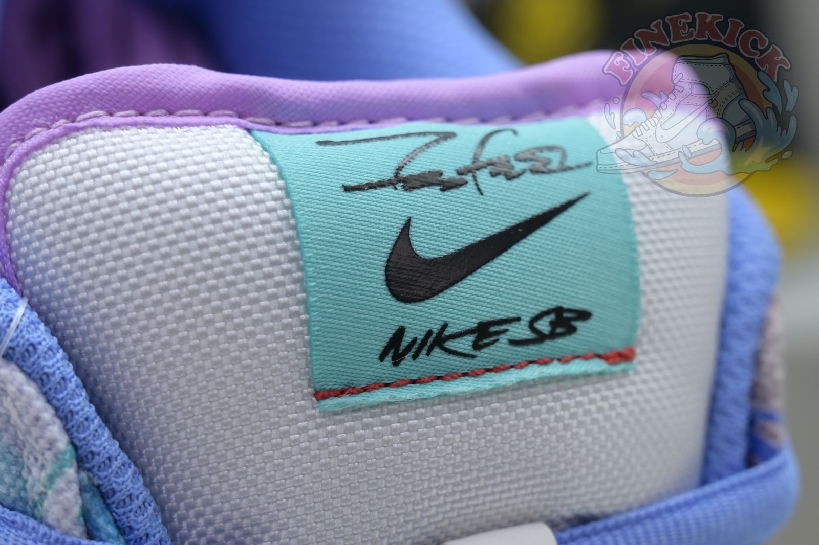 Futura Laboratories x Nike Dunk SB - finekick.vip