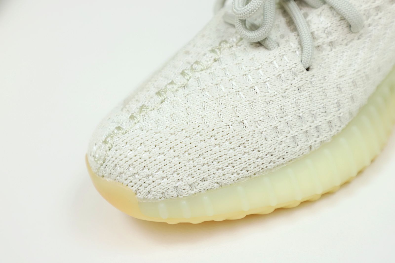YEEZY BOOST 350 V2 'NATURAL' - finekick.vip