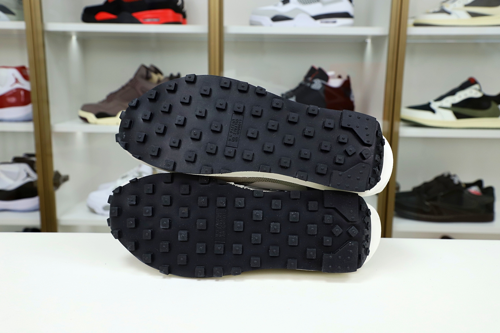 SACAI X LDWAFFLE 'SUMMIT WHITE' - finekick.vip