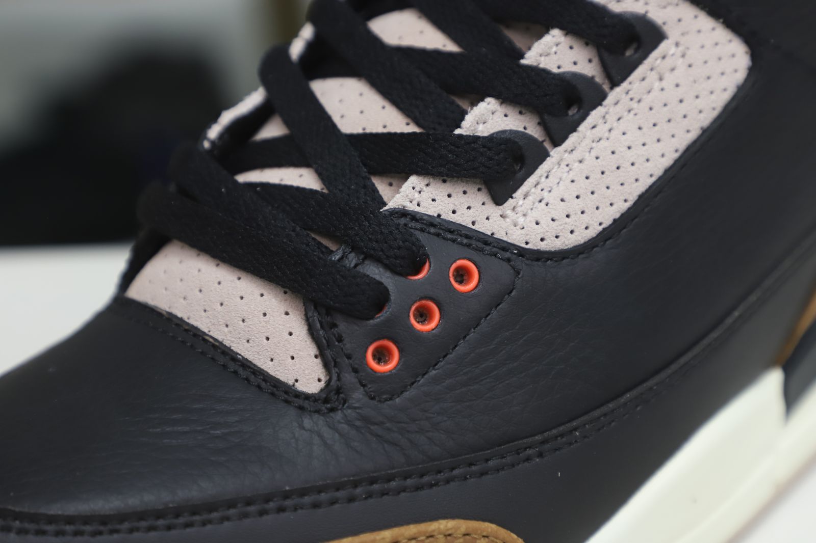 AIR JORDAN 3 DESERT CEMENT CT8532 - finekick.vip