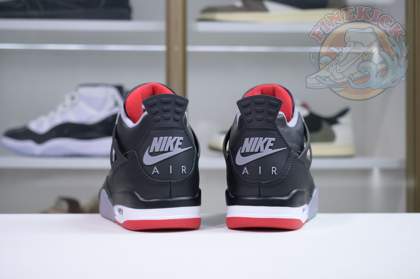 Air Jordan 4