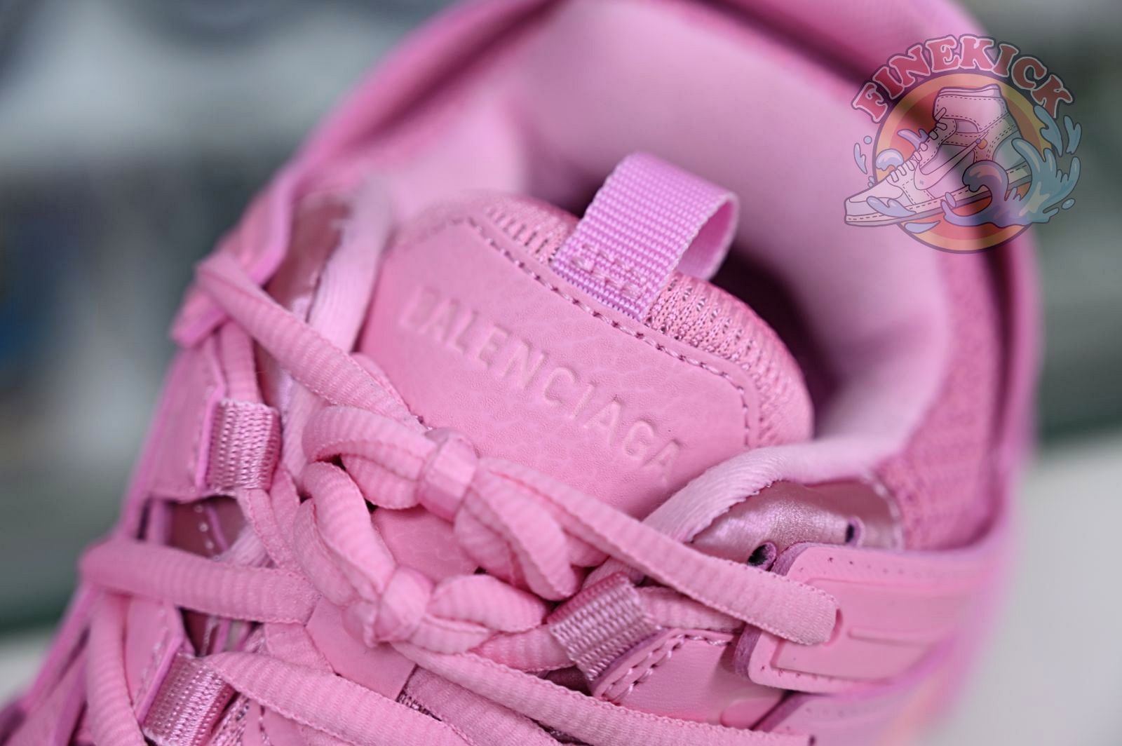 Balenciaga BLGA  Track(LED) - finekick.vip