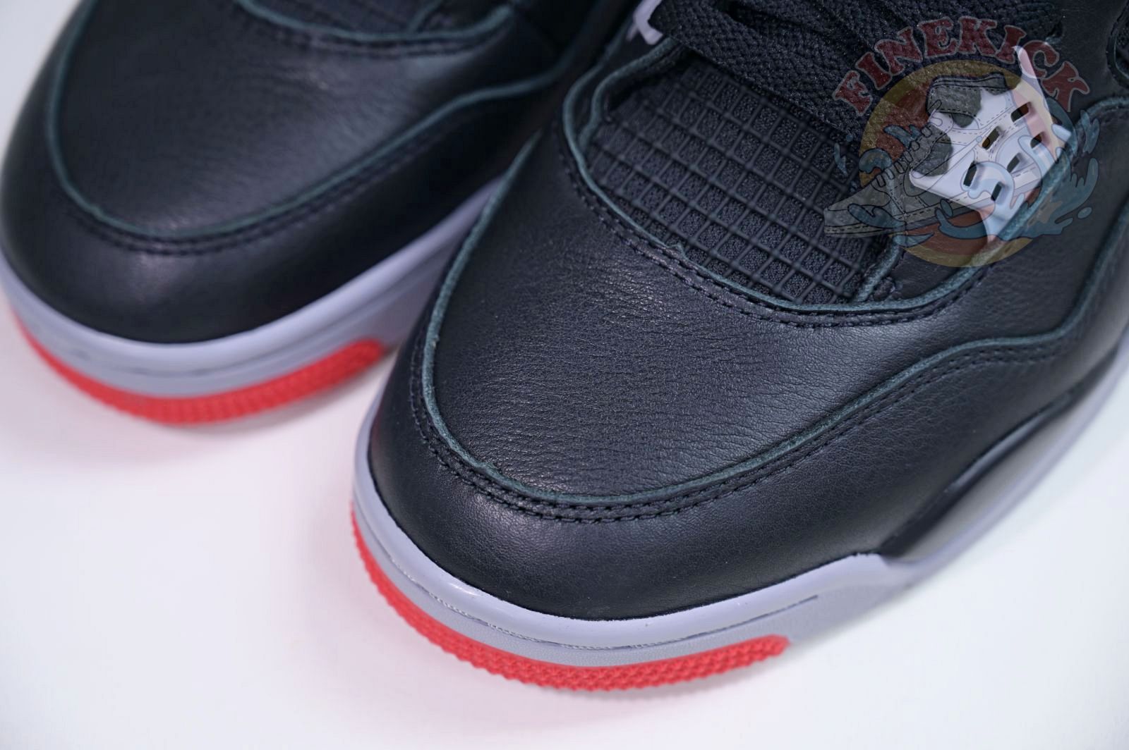 Air Jordan 4