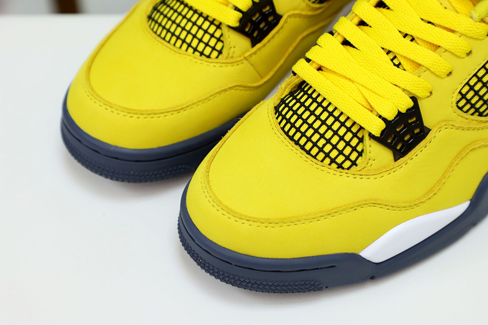 AIR Air JORDAN 4 RETRO 'LIGHTNING' 2021 - finekick.vip