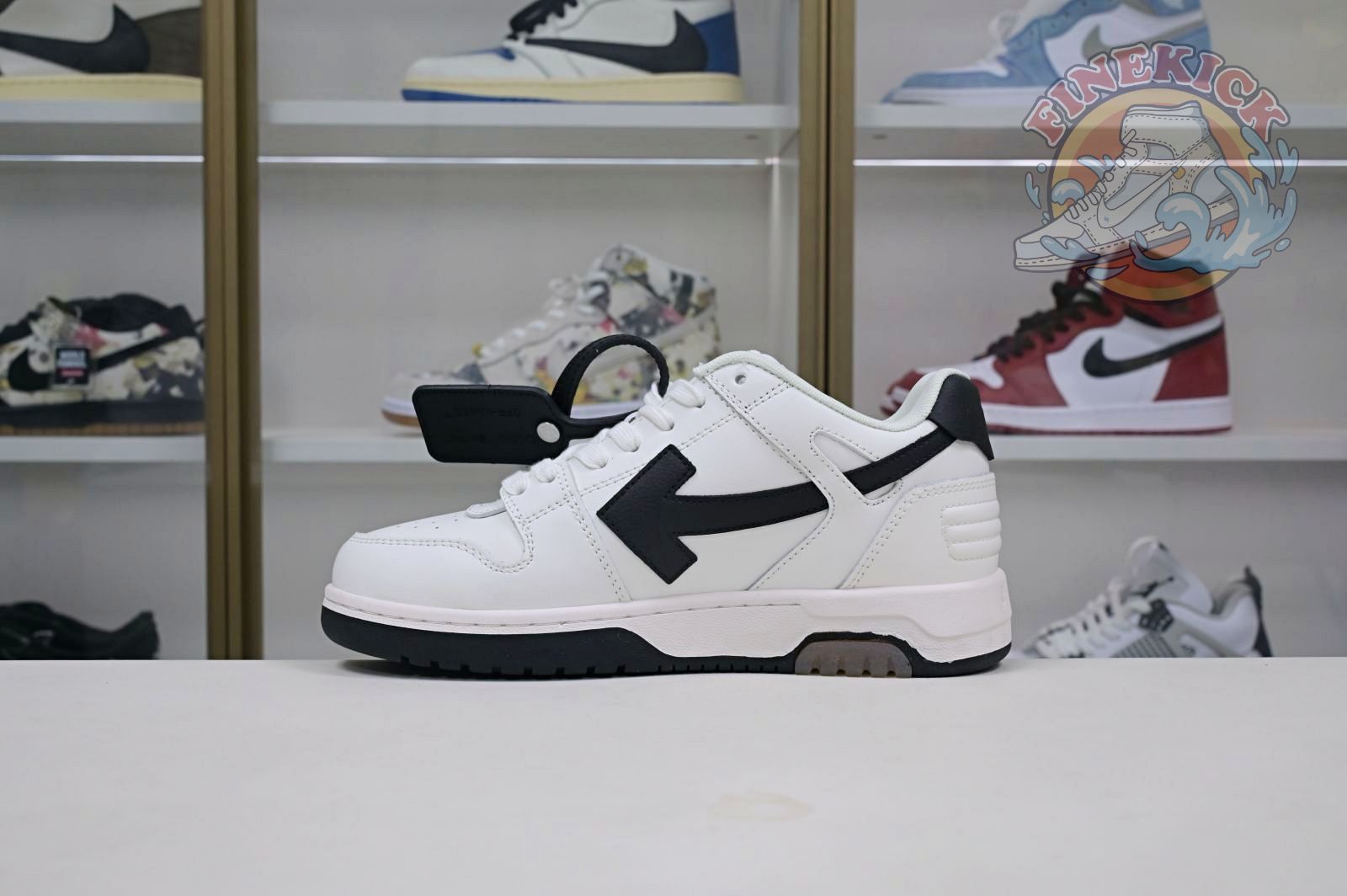 OFF-WHITE Ous Of Office - finekick.vip