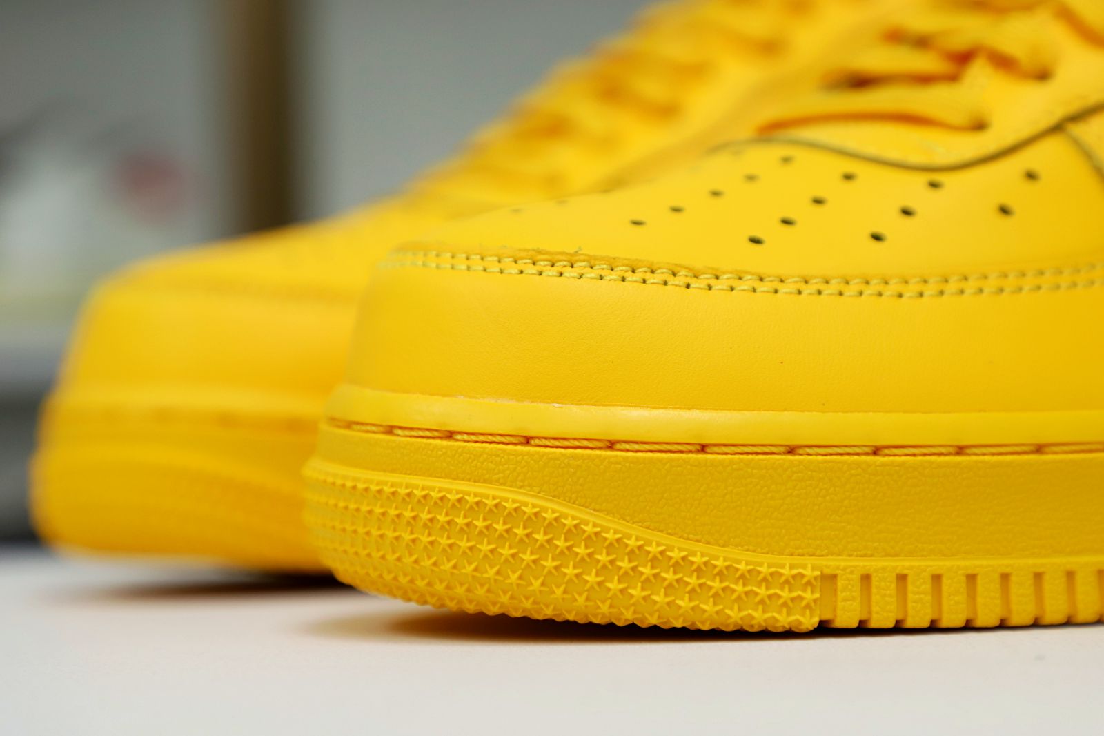 OFF-WHITE X AIR FORCE 1 LOW 'LEMONADE' - finekick.vip