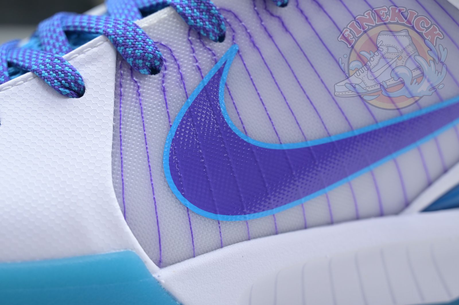 Nike Zoom Kobe 4 Protro