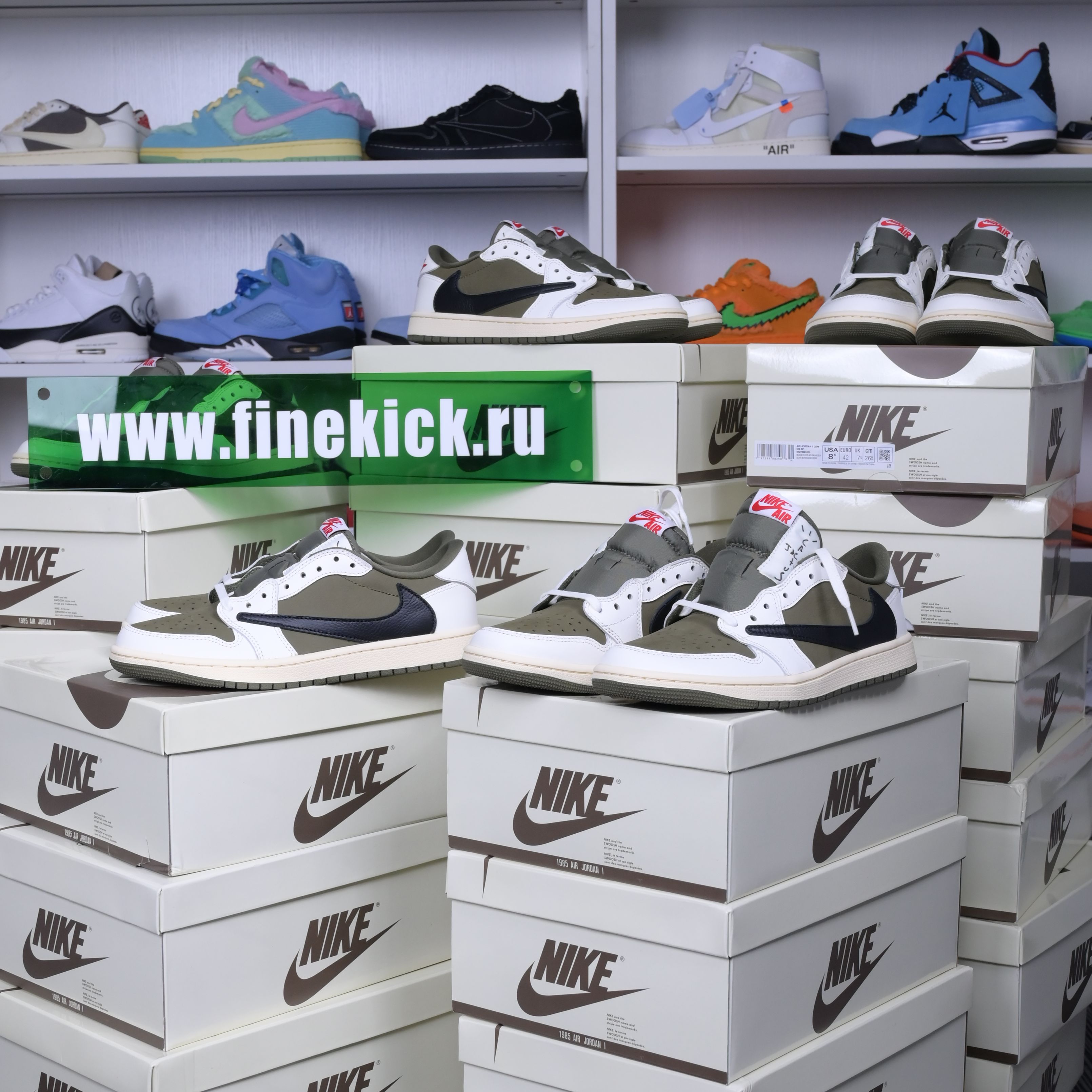 Travis Scott x Air Jordan 1 Low OG “Medium Olive” - finekick.vip
