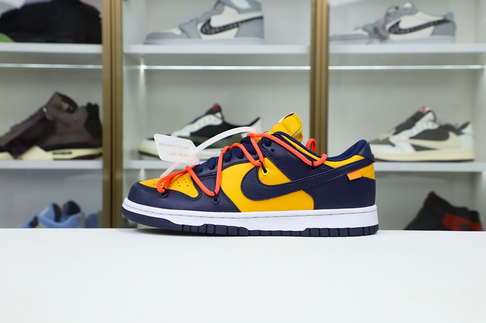 OFF-WHITE X DUNK LOW 'UNIVERSITY GOLD' - finekick.vip