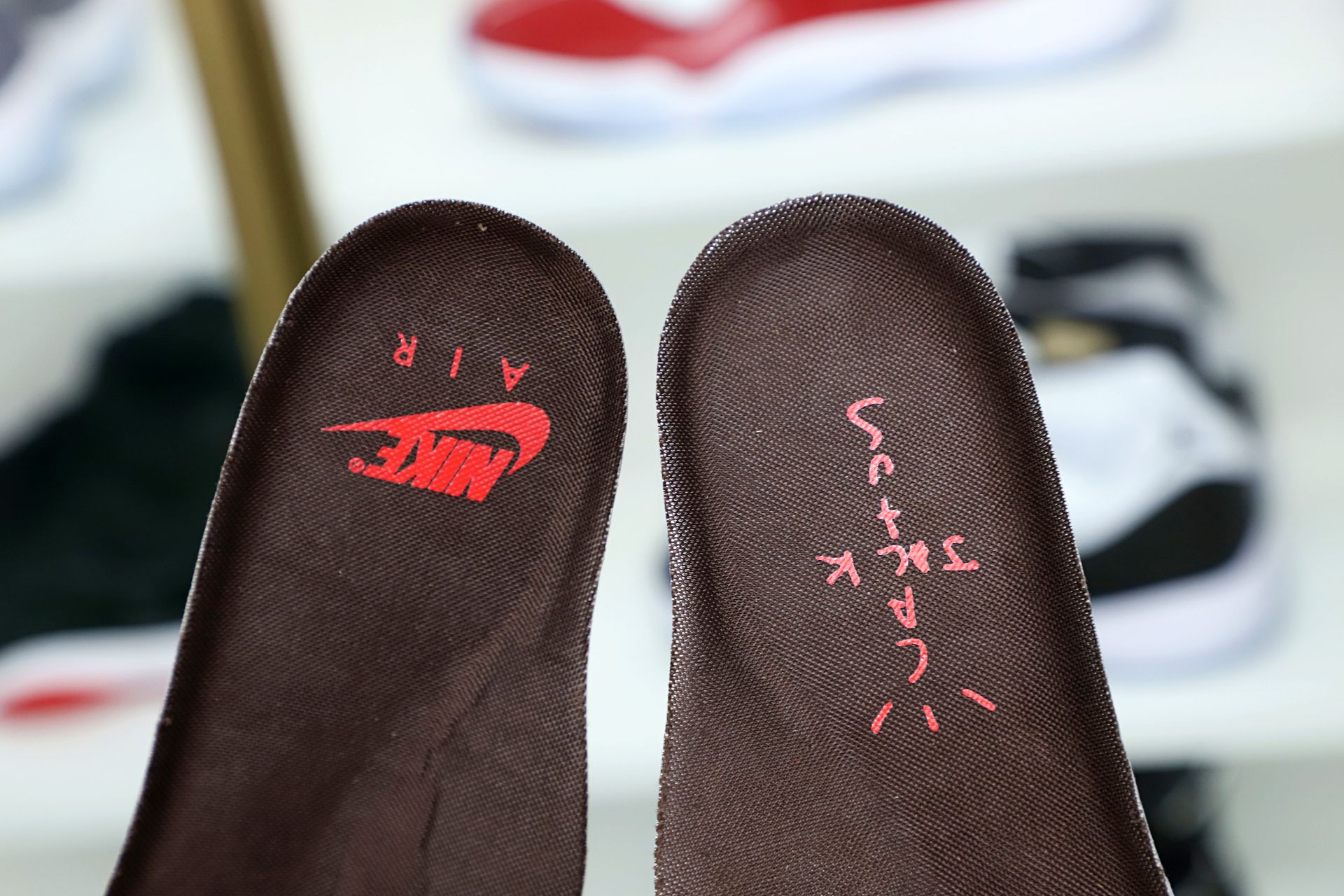TRAVIS SCOTT NIKE AIR MAX 1 READY - finekick.vip