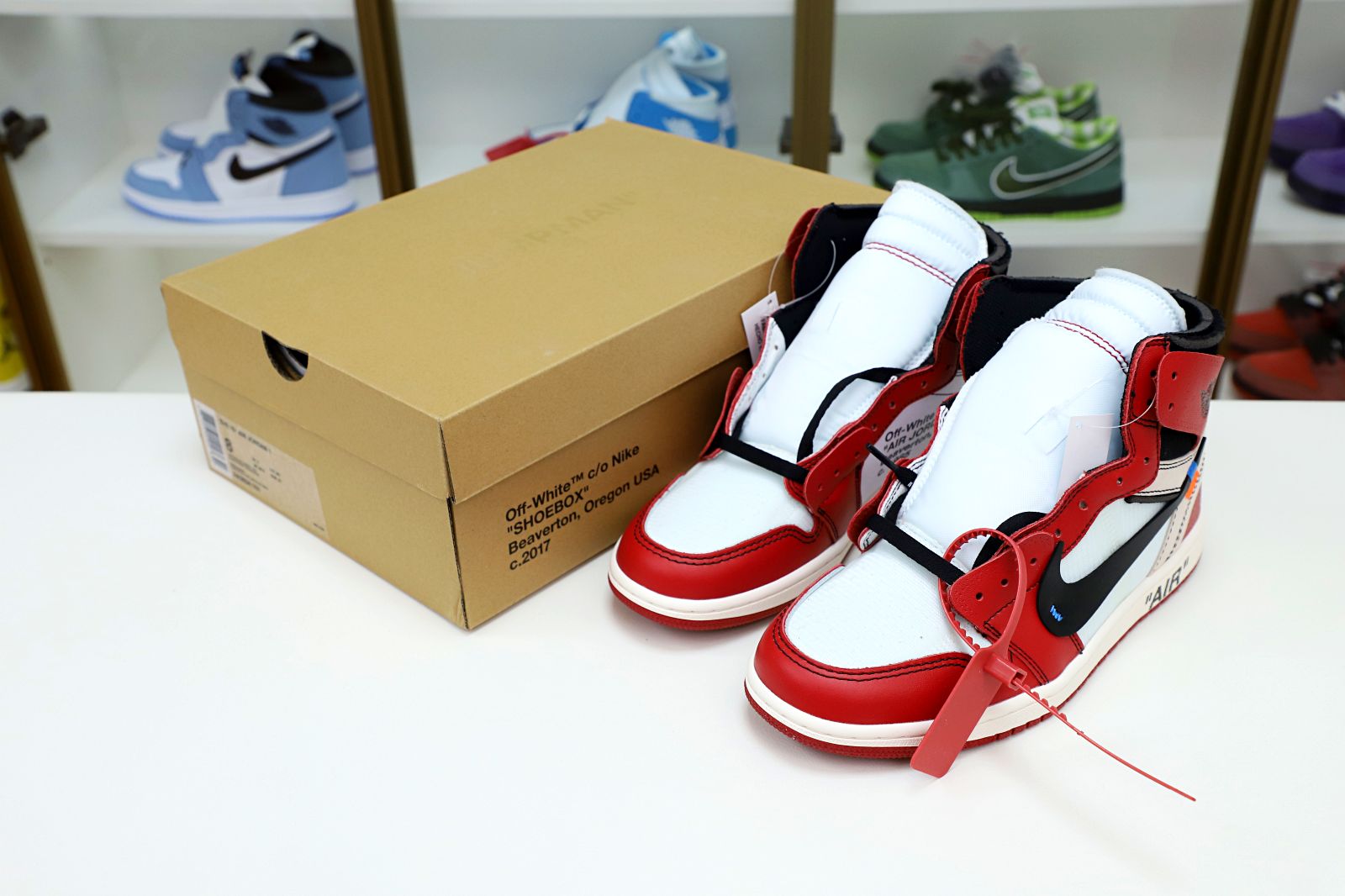 OFF-WHITE X AIR JORDAN 1 RETRO HIGH OG 'CHICAGO' - finekick.vip