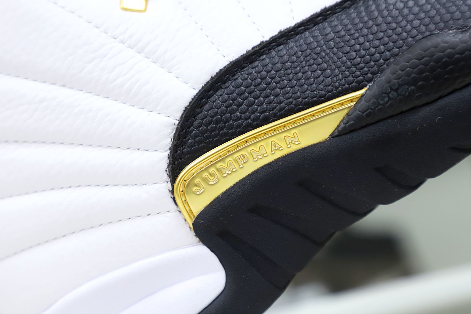 AIR JORDAN 12 RETRO 'ROYALTY' - finekick.vip