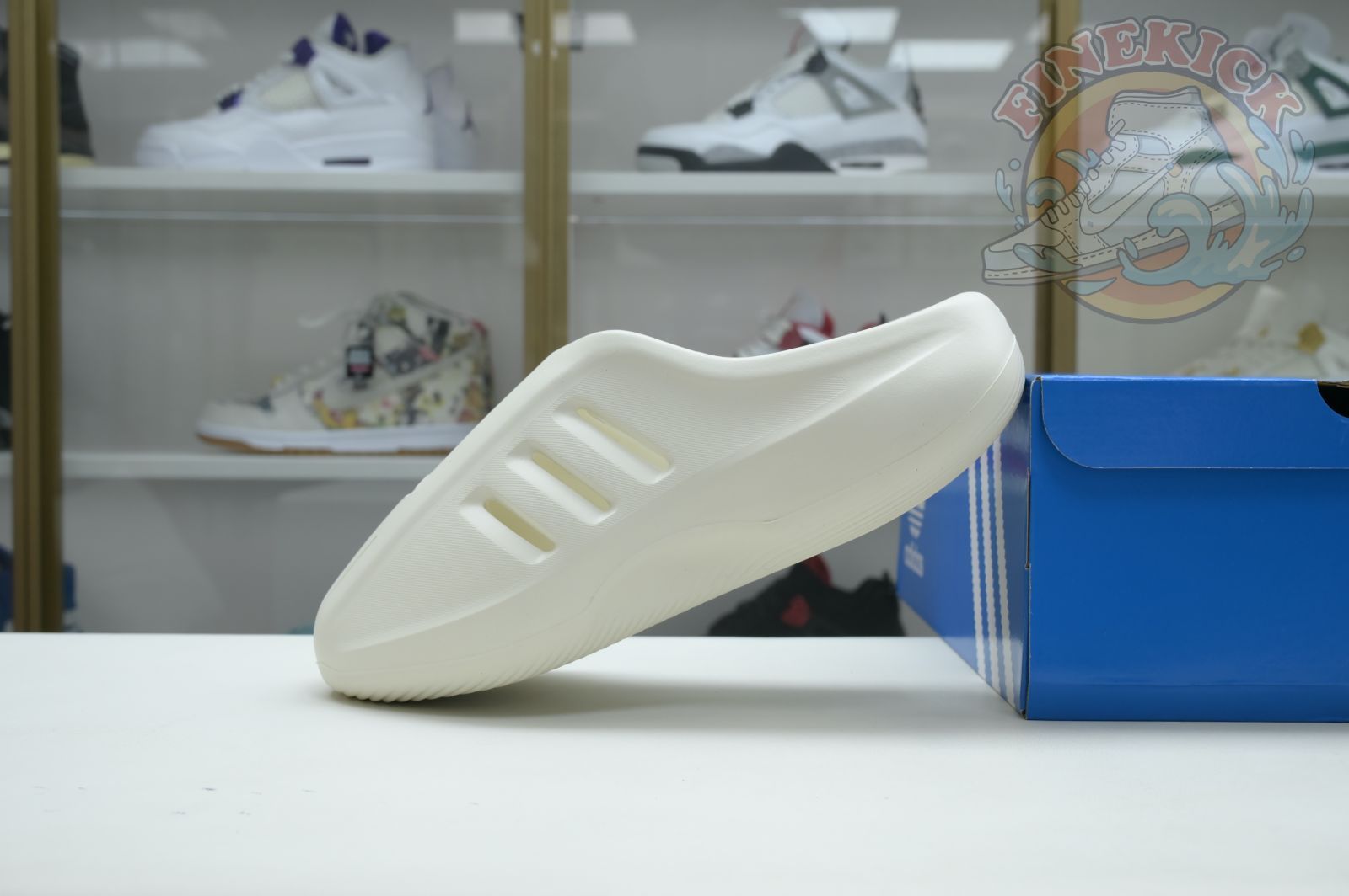 adidas originals - finekick.vip