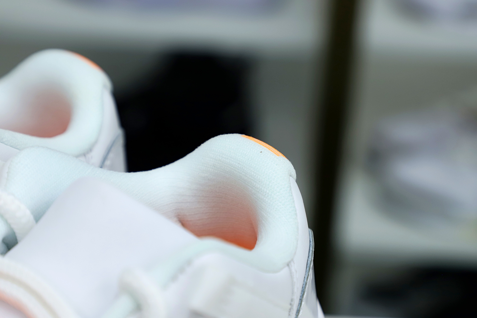 WMNS AIR JORDAN 11 RETRO LOW 'BRIGHT CITRUS' - finekick.vip