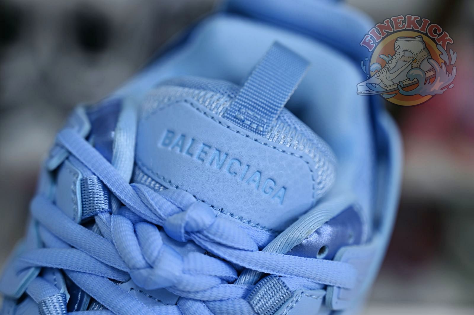 Balenciaga BLGA  Track(LED) - finekick.vip
