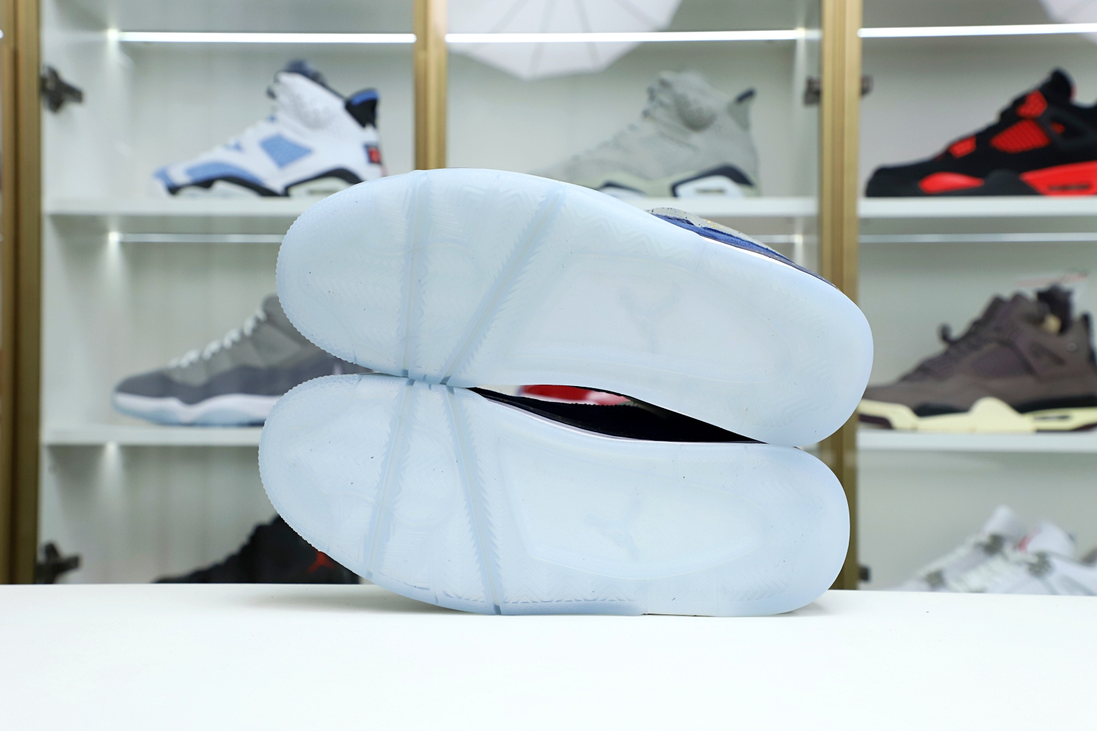 Air Jordan 4 - finekick.vip