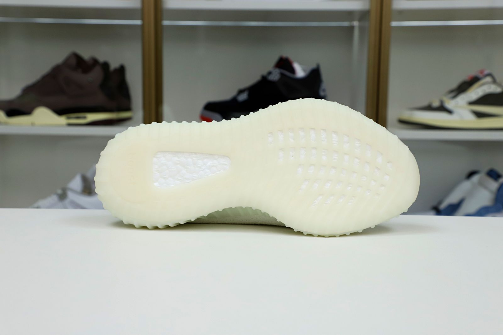 YEEZY BOOST 350 V2 'CREAM WHITE / TRIPLE WHITE' - finekick.vip