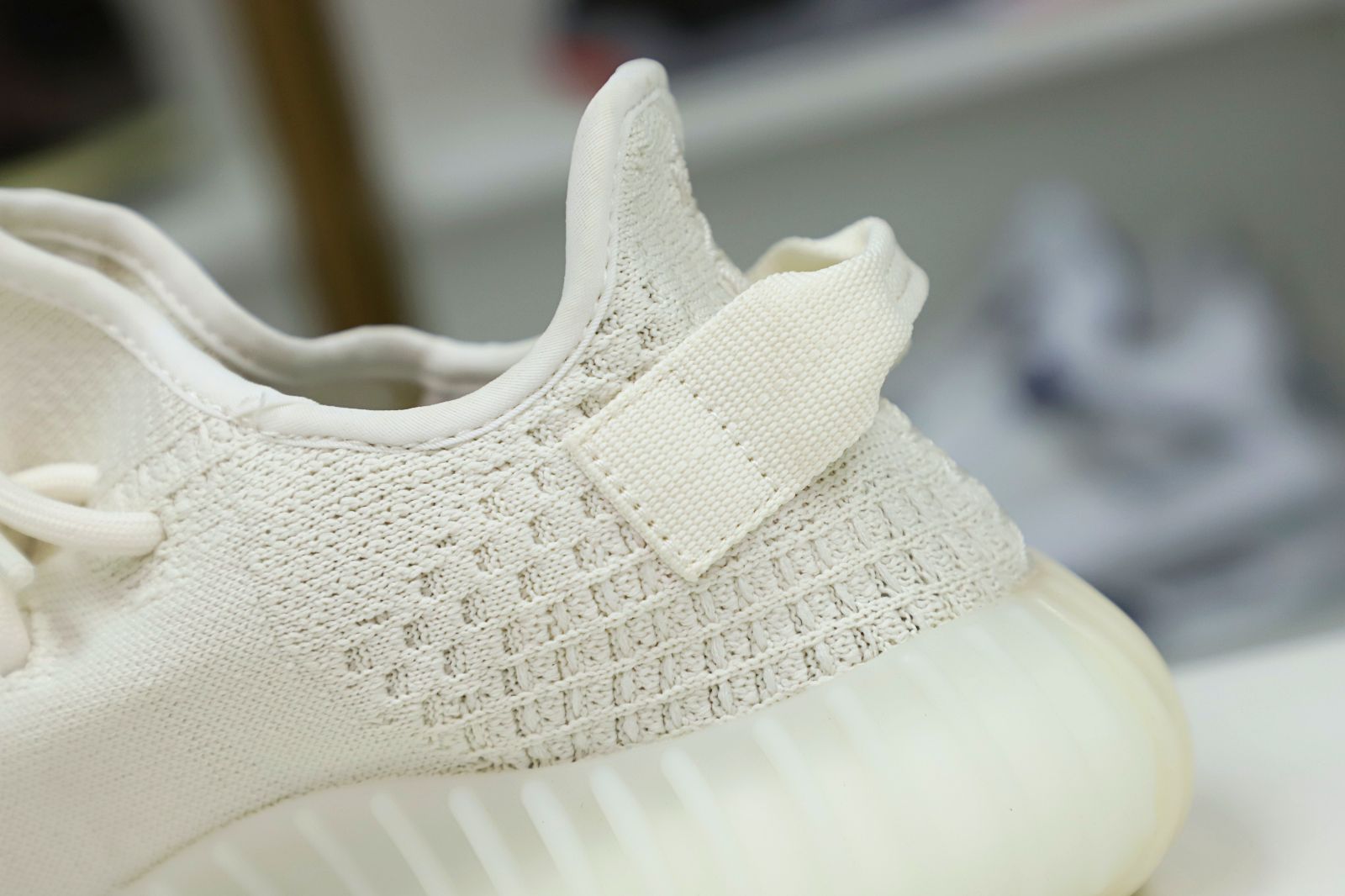 YEEZY BOOST 350 V2 “PURE OAT” - finekick.vip