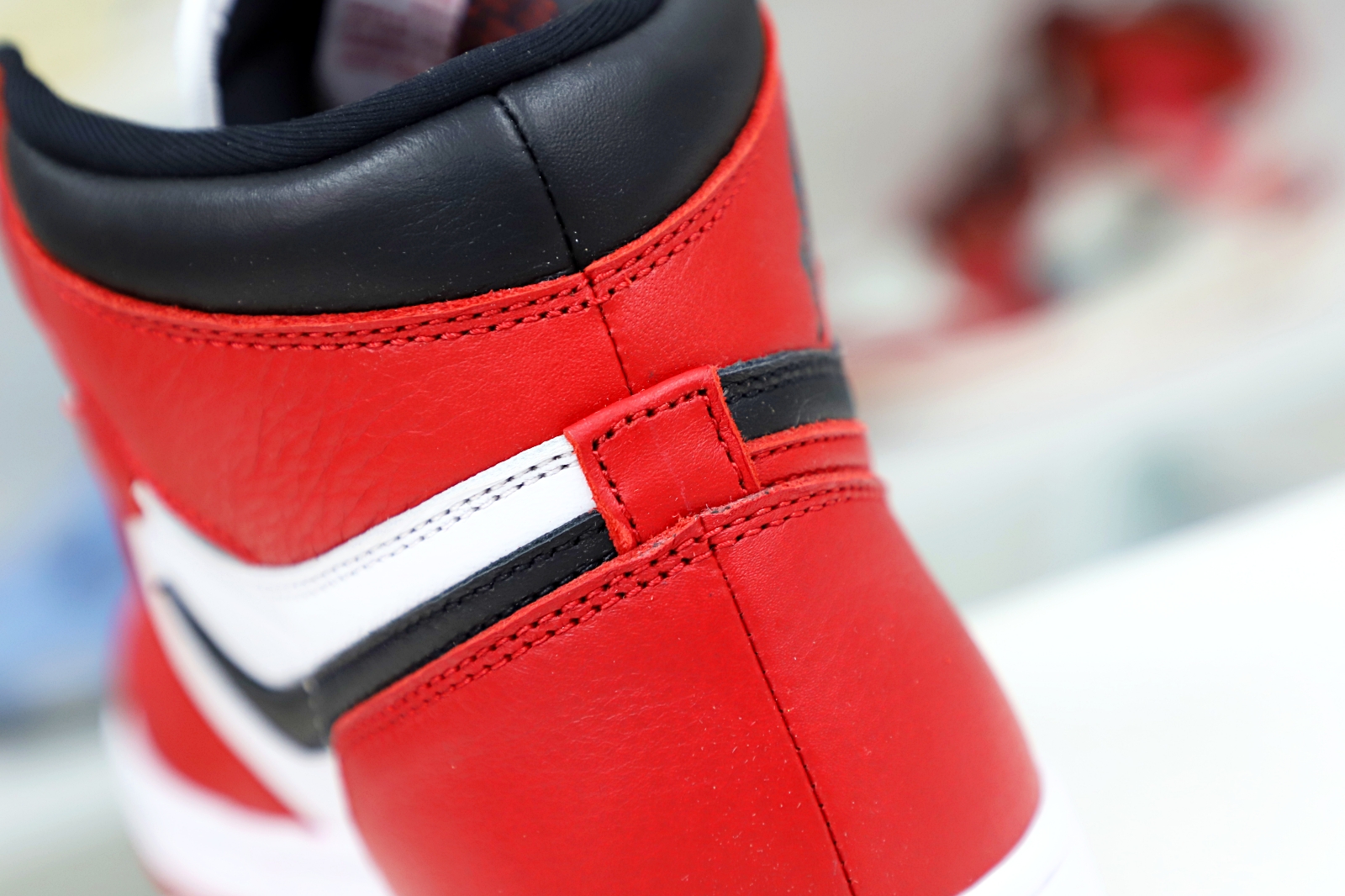 AIR JORDAN 1 RETRO HIGH OG NRG 'HOMAGE TO HOME' CHICAGO EXCLUSIVE - finekick.vip