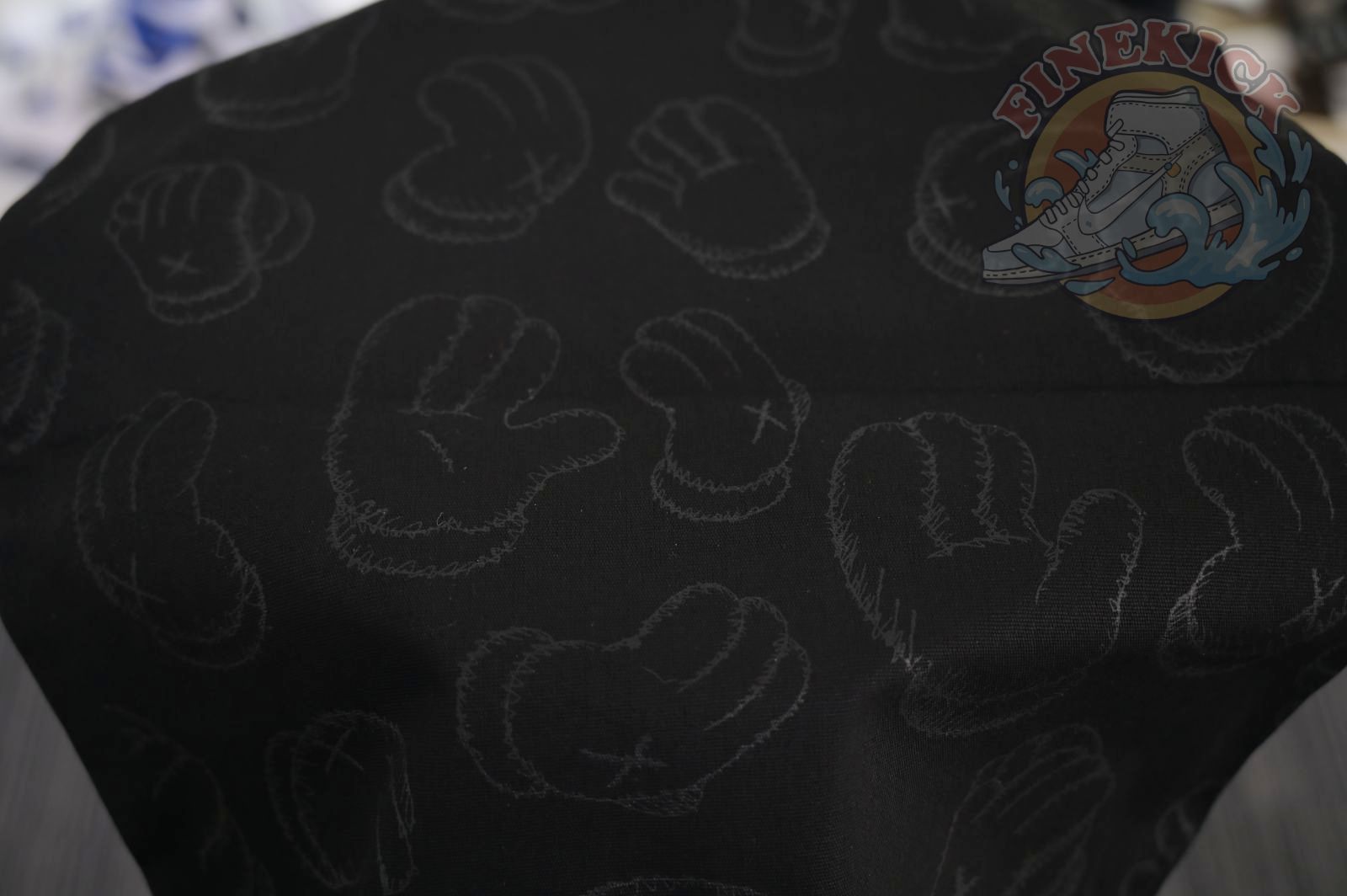 Air Jordan 4 kaws black - finekick.vip