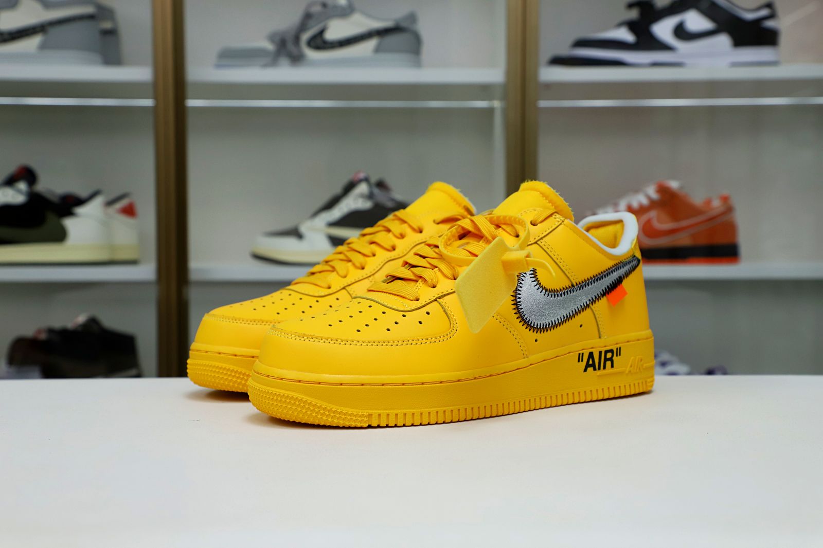 OFF-WHITE X AIR FORCE 1 LOW 'LEMONADE' - finekick.vip