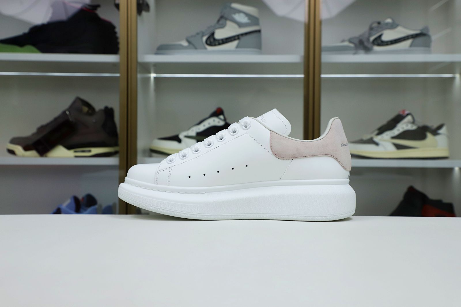 ALXNDER MC MCQUEEN PARIS PINK SUEDE HEEL - finekick.vip