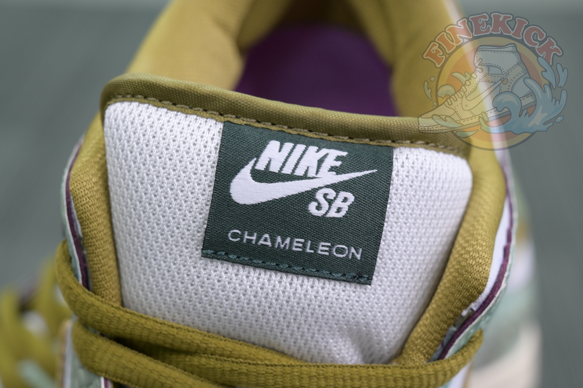 Alexis Sablone x Nike Dunk SB Low - finekick.vip