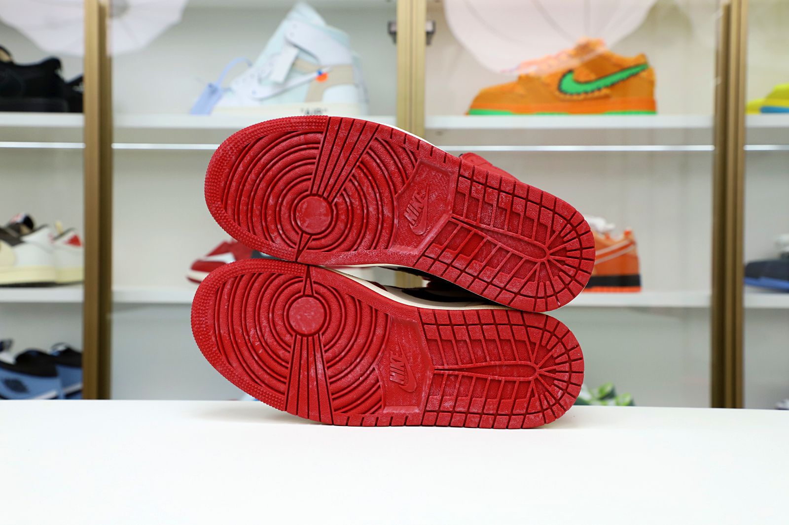 AIR JORDAN 1 REIMAGINED LOST AND FOUND “CHICAGO” 2022 - finekick.vip
