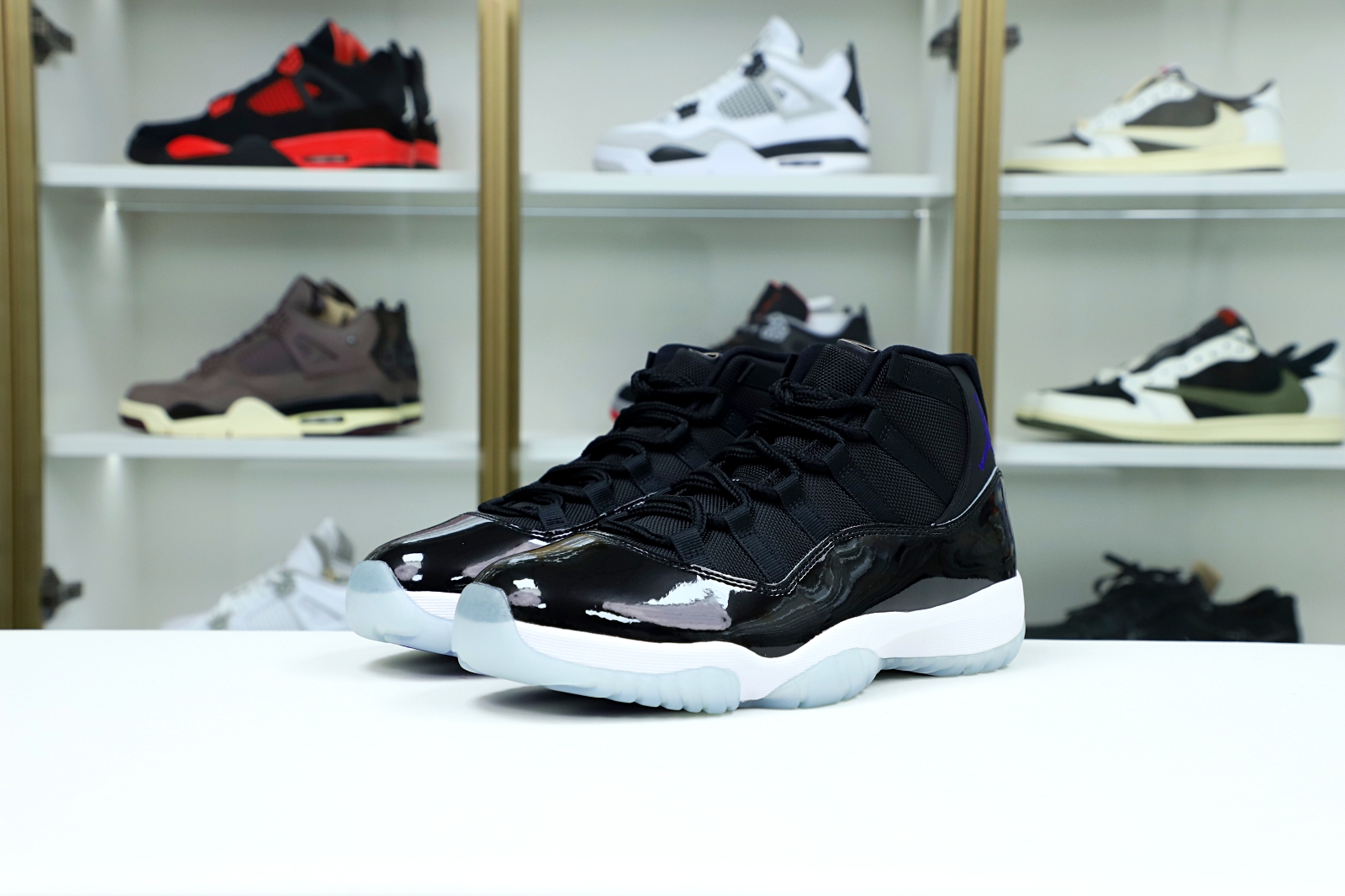 NIKE AIR JORDAN 11 - finekick.vip