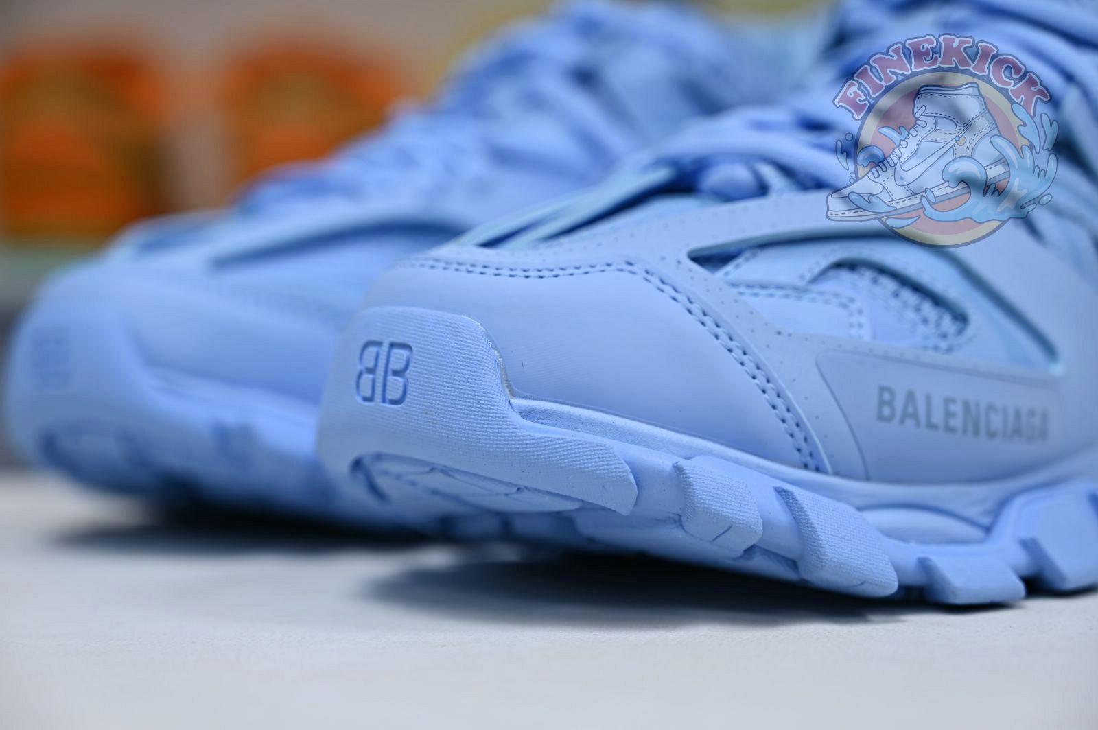 Balenciaga BLGA  Track(LED) - finekick.vip