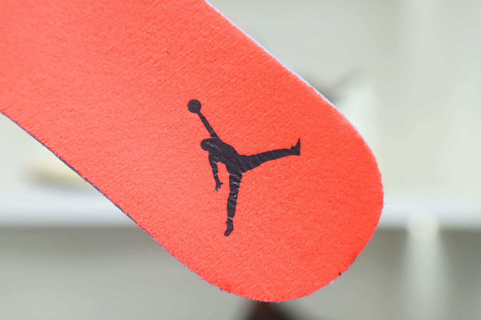 AIR JORDAN 4 RETRO 'TAUPE HAZE' - finekick.vip