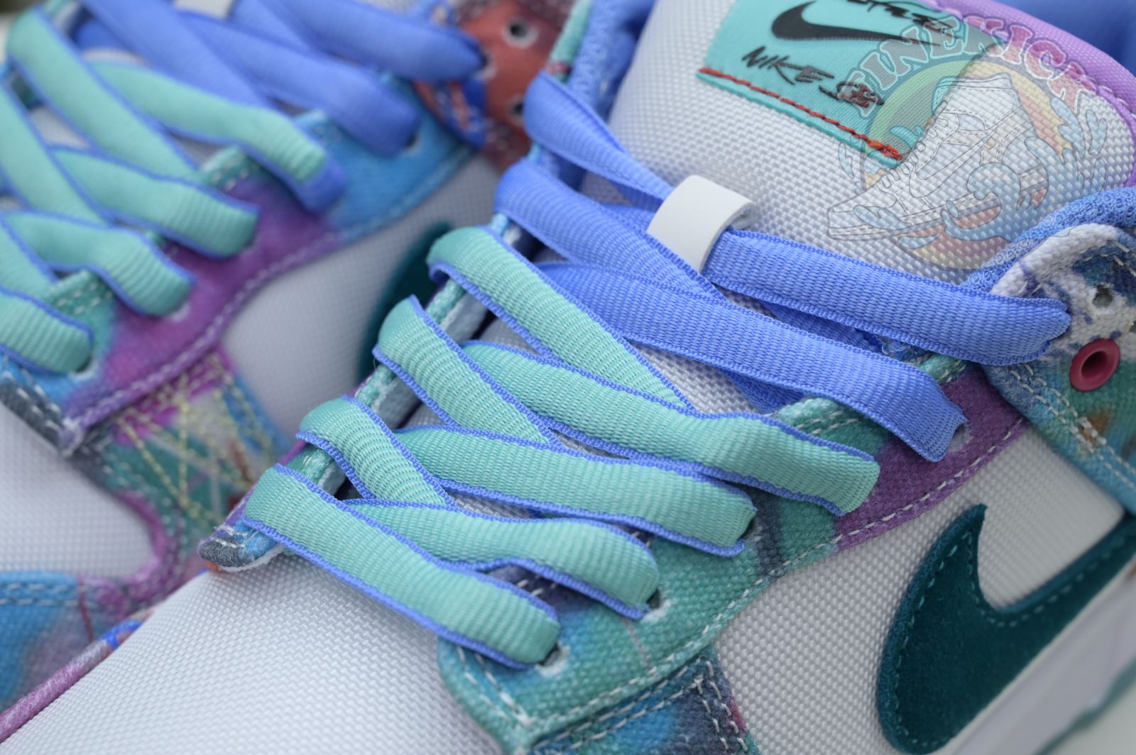 Futura Laboratories x Nike Dunk SB - finekick.vip