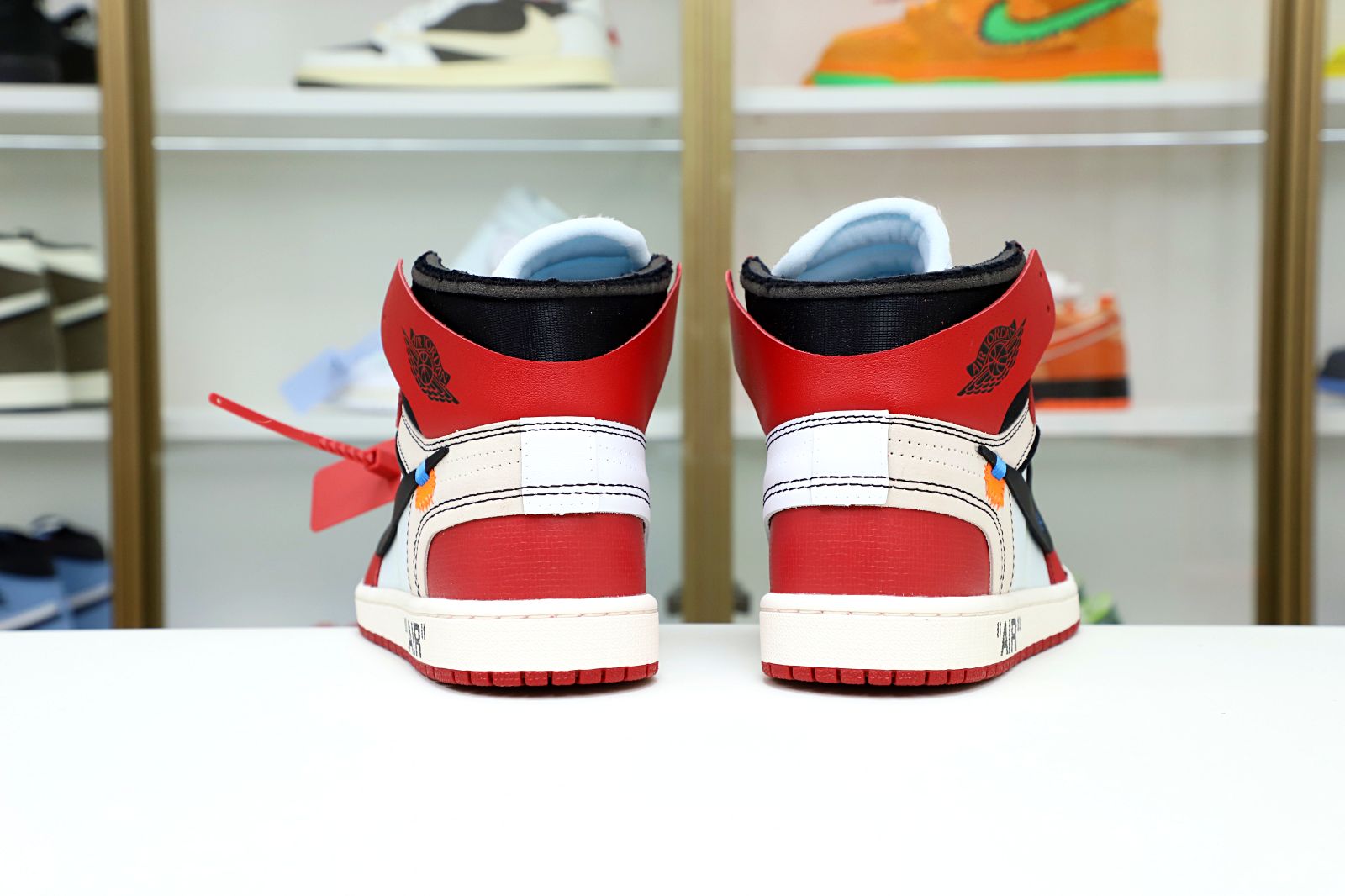 OFF-WHITE X AIR JORDAN 1 RETRO HIGH OG 'CHICAGO' - finekick.vip